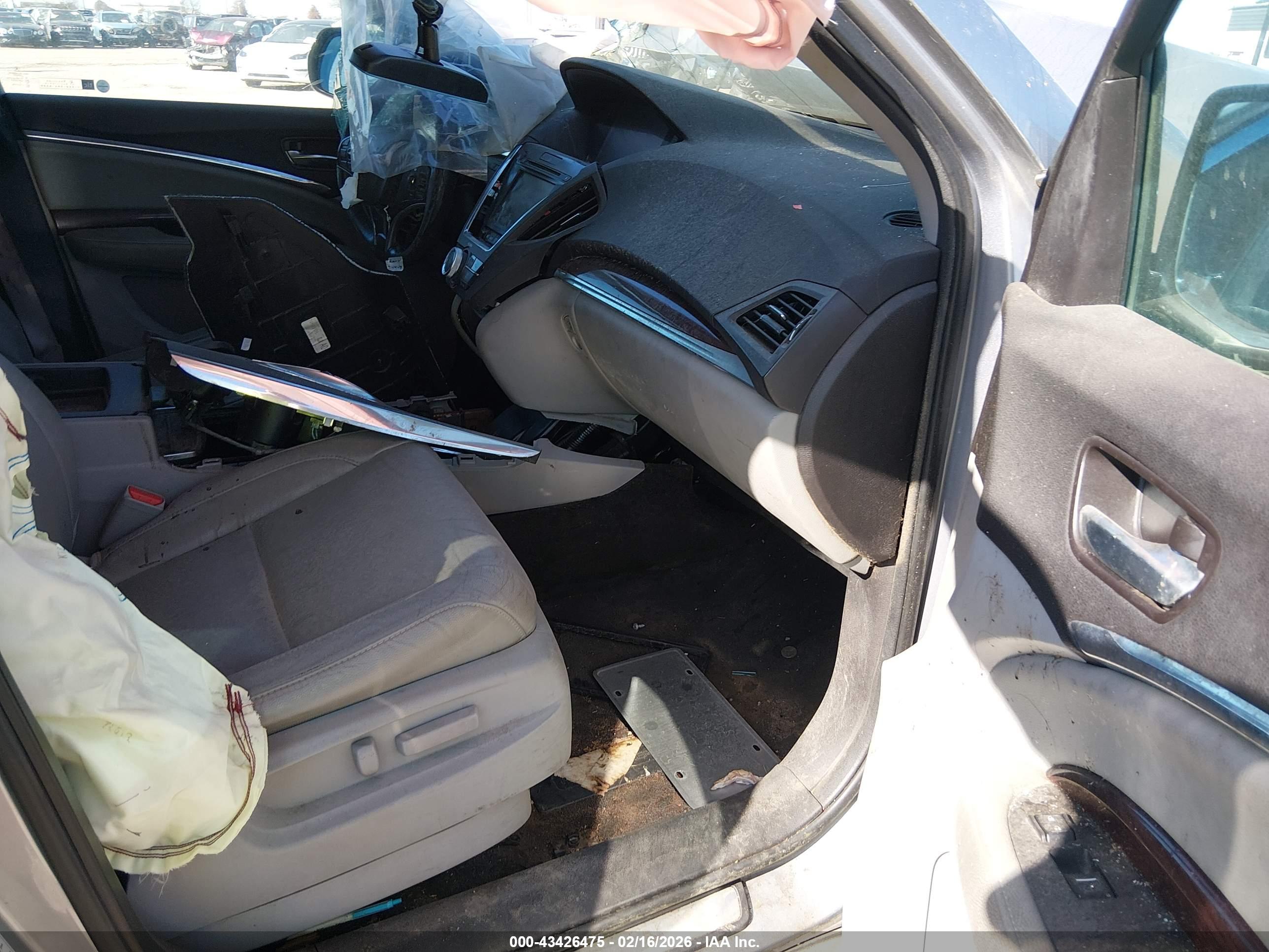 ACURA MDX image 5