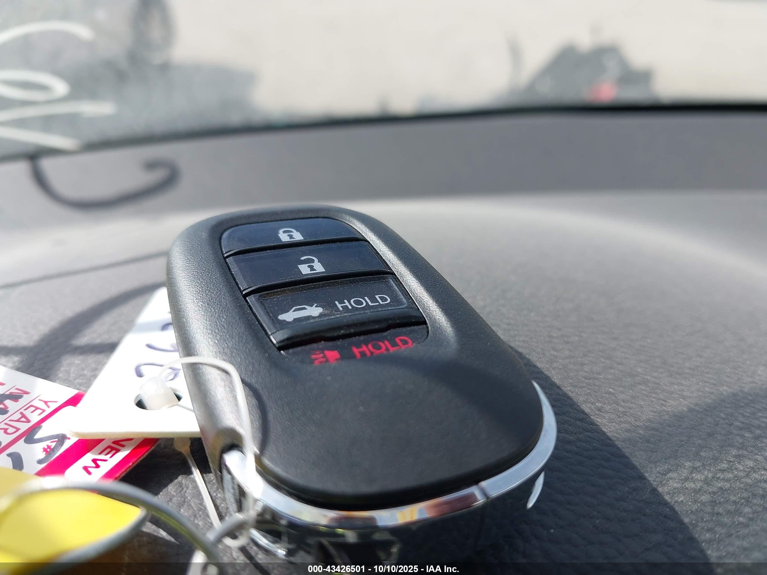 HONDA CIVIC image 11