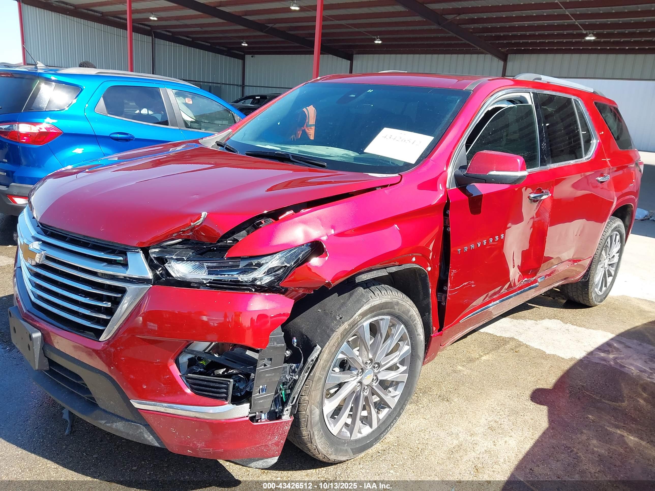 CHEVROLET TRAVERSE image 6