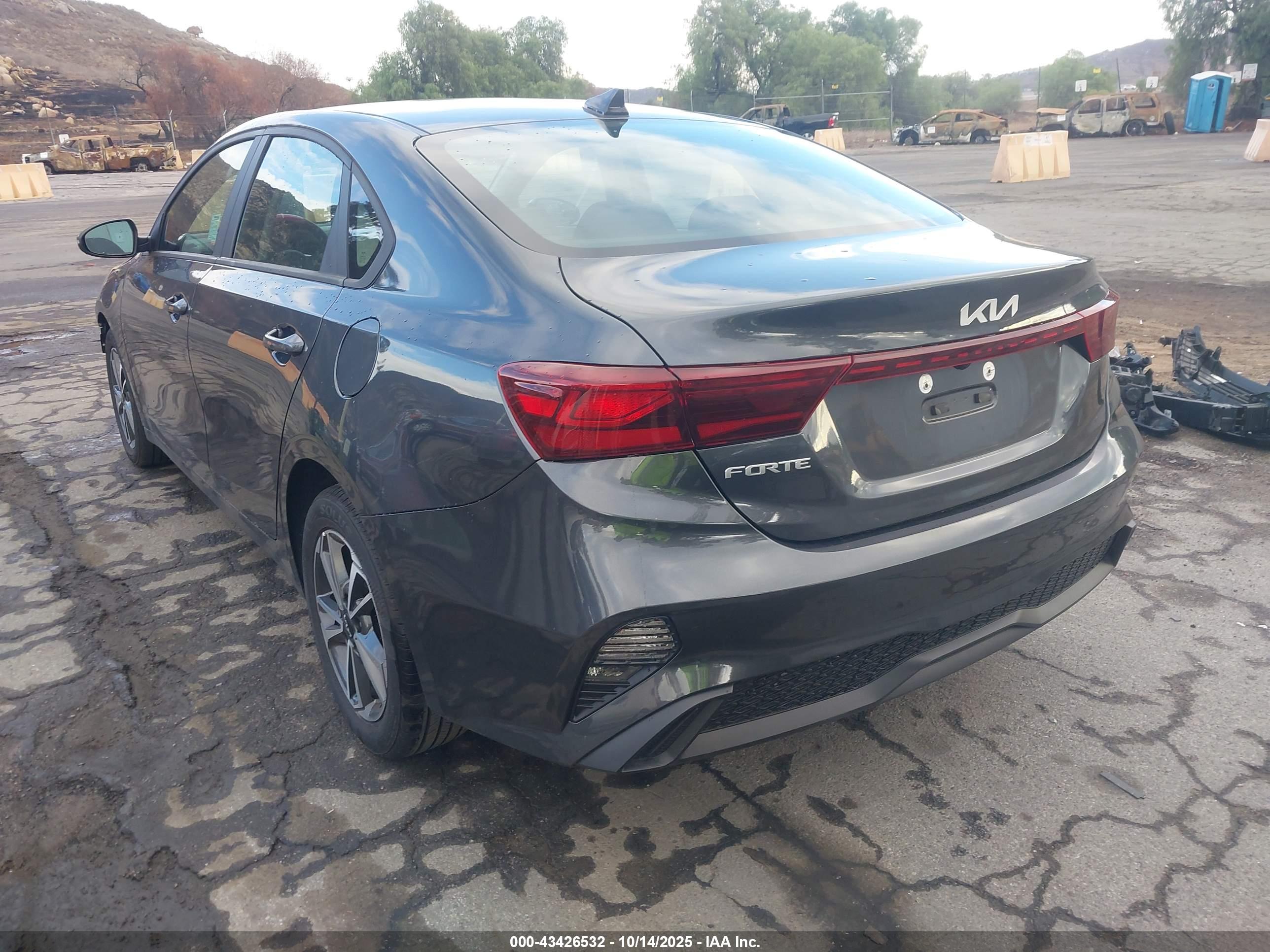 KIA FORTE image 3