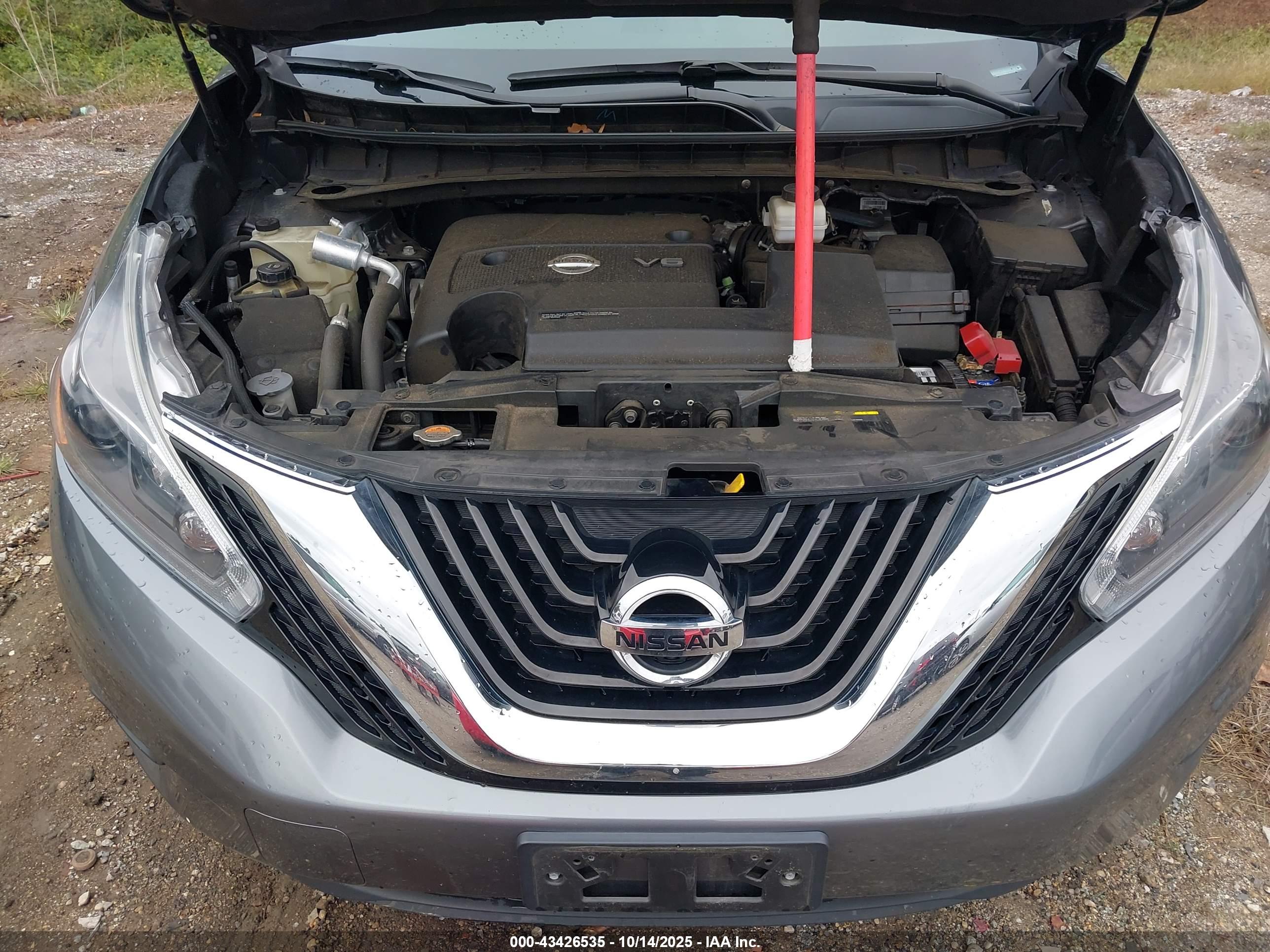 NISSAN MURANO image 10