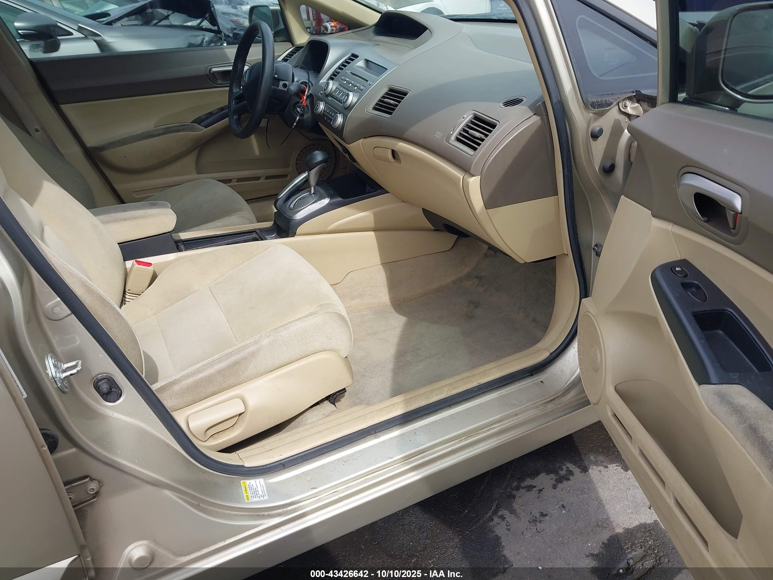 HONDA CIVIC image 5