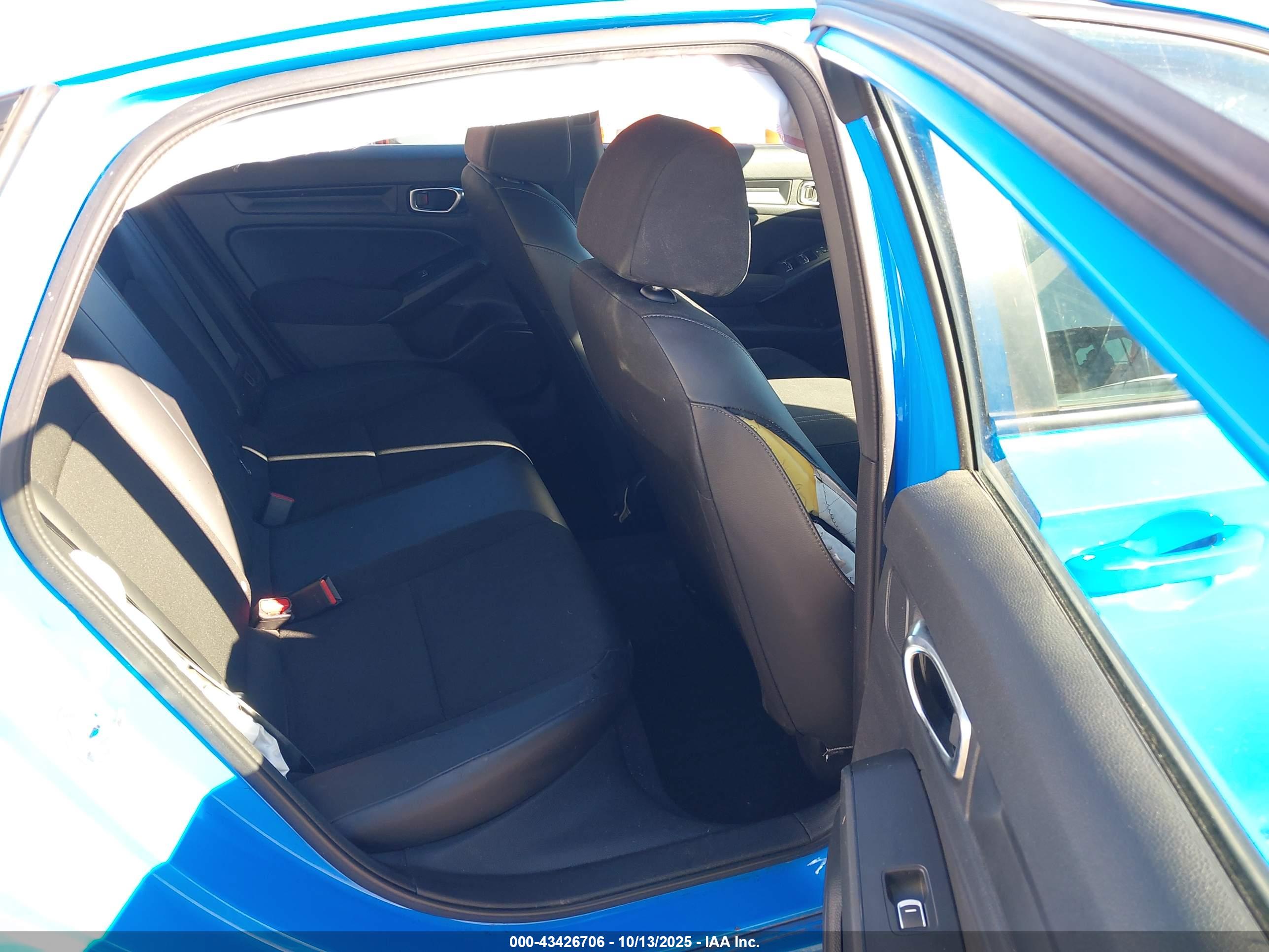 HONDA CIVIC image 8