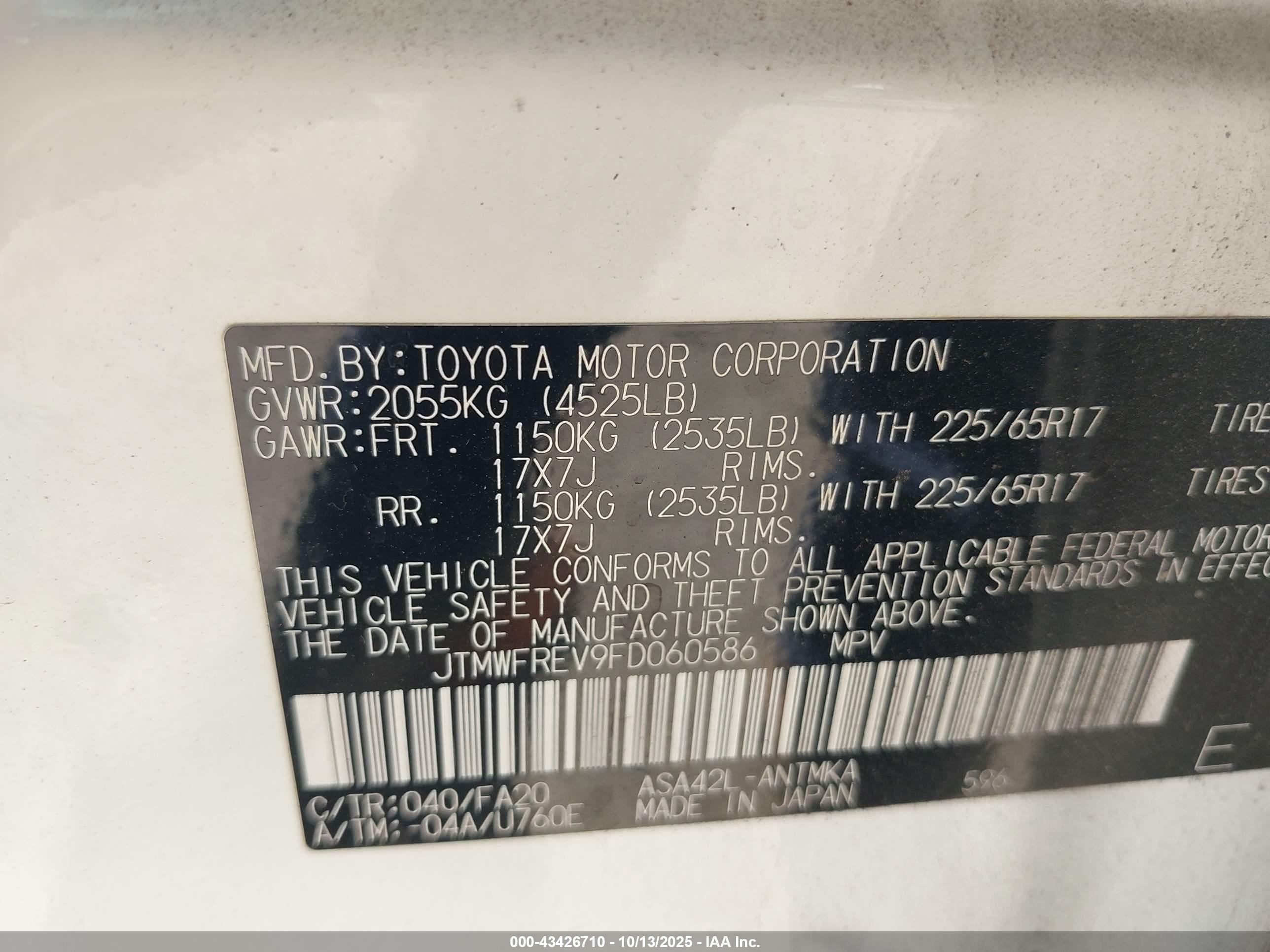 TOYOTA RAV4 image 9