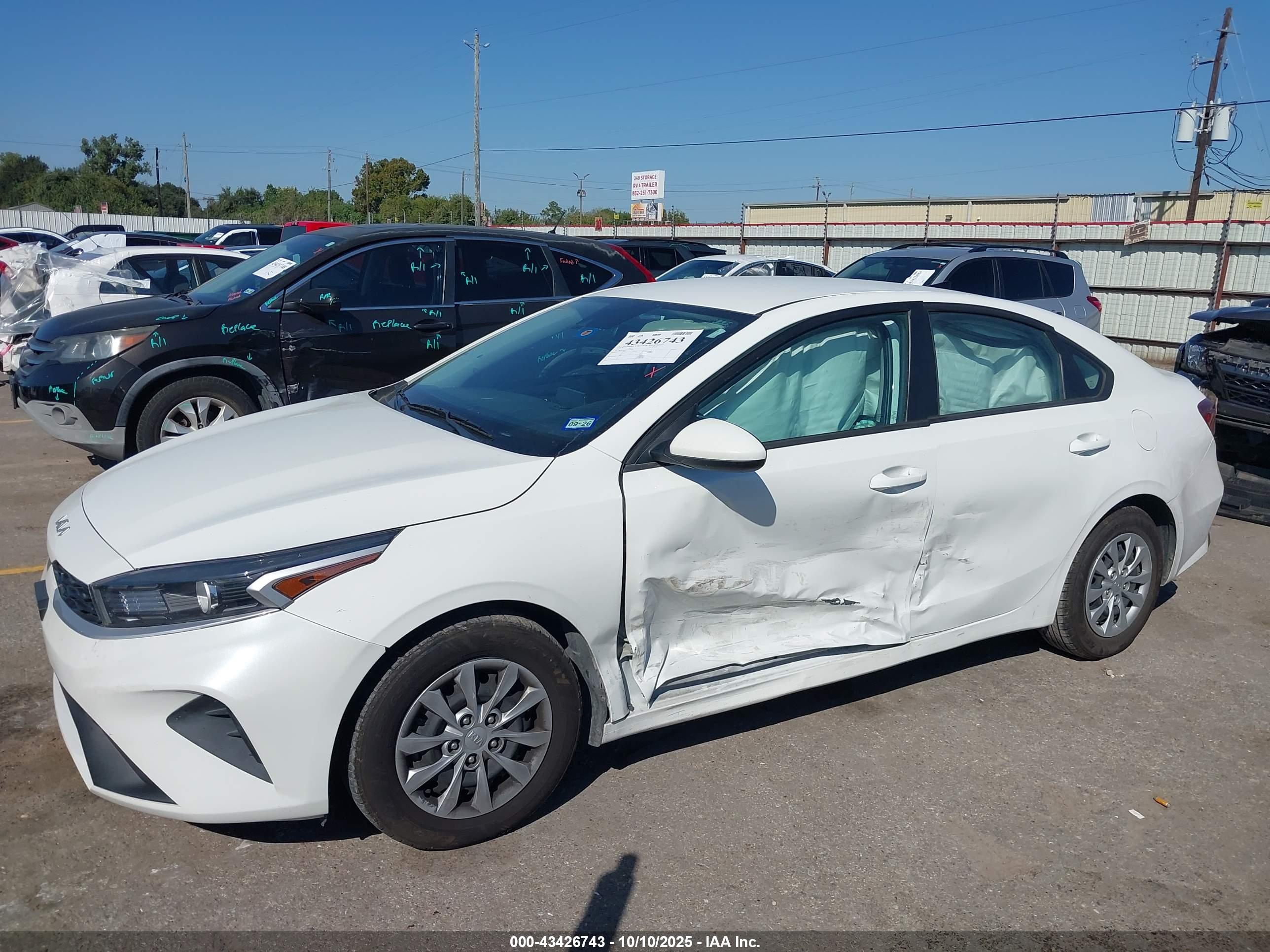KIA FORTE image 6
