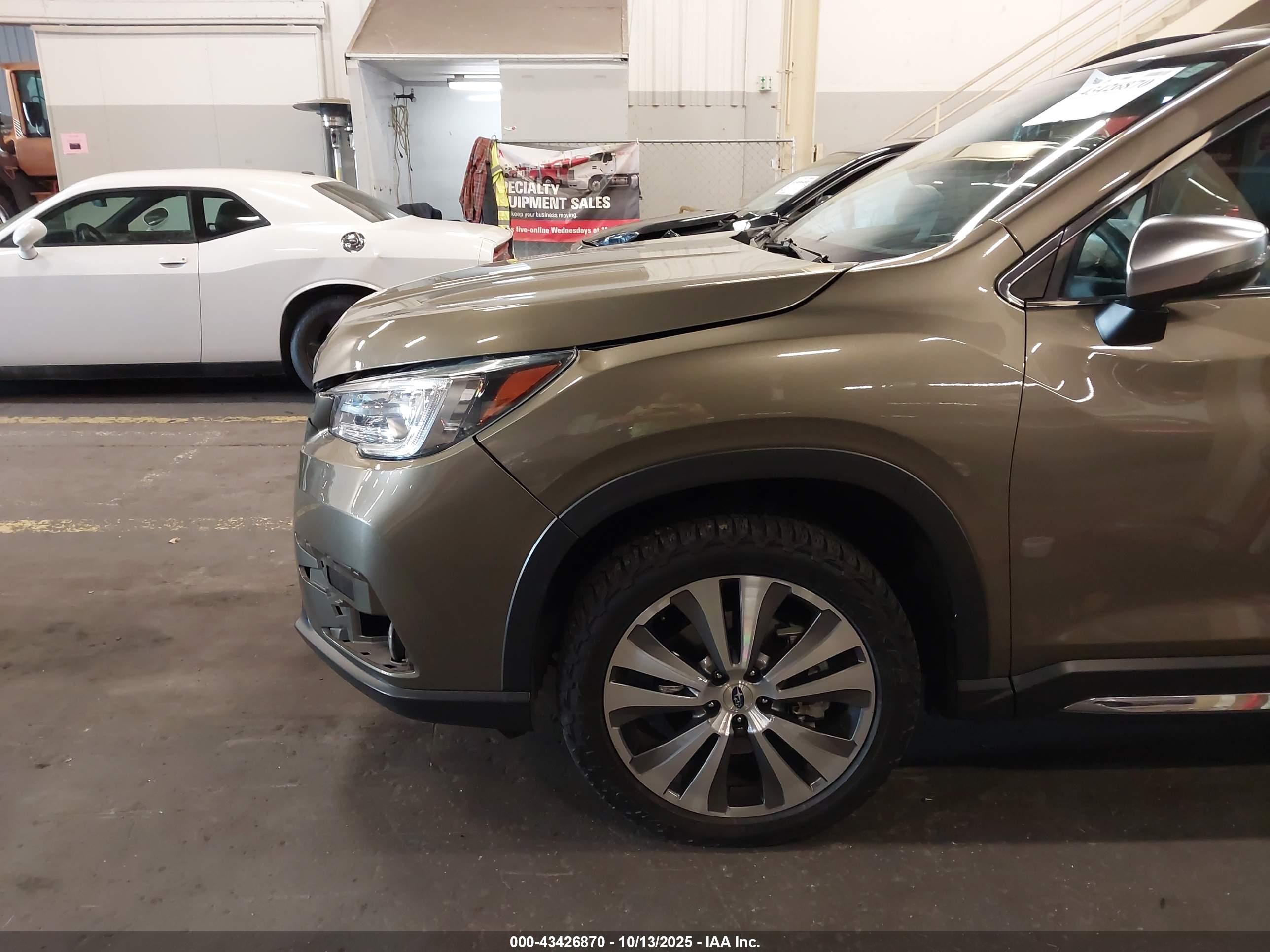 SUBARU ASCENT image 6