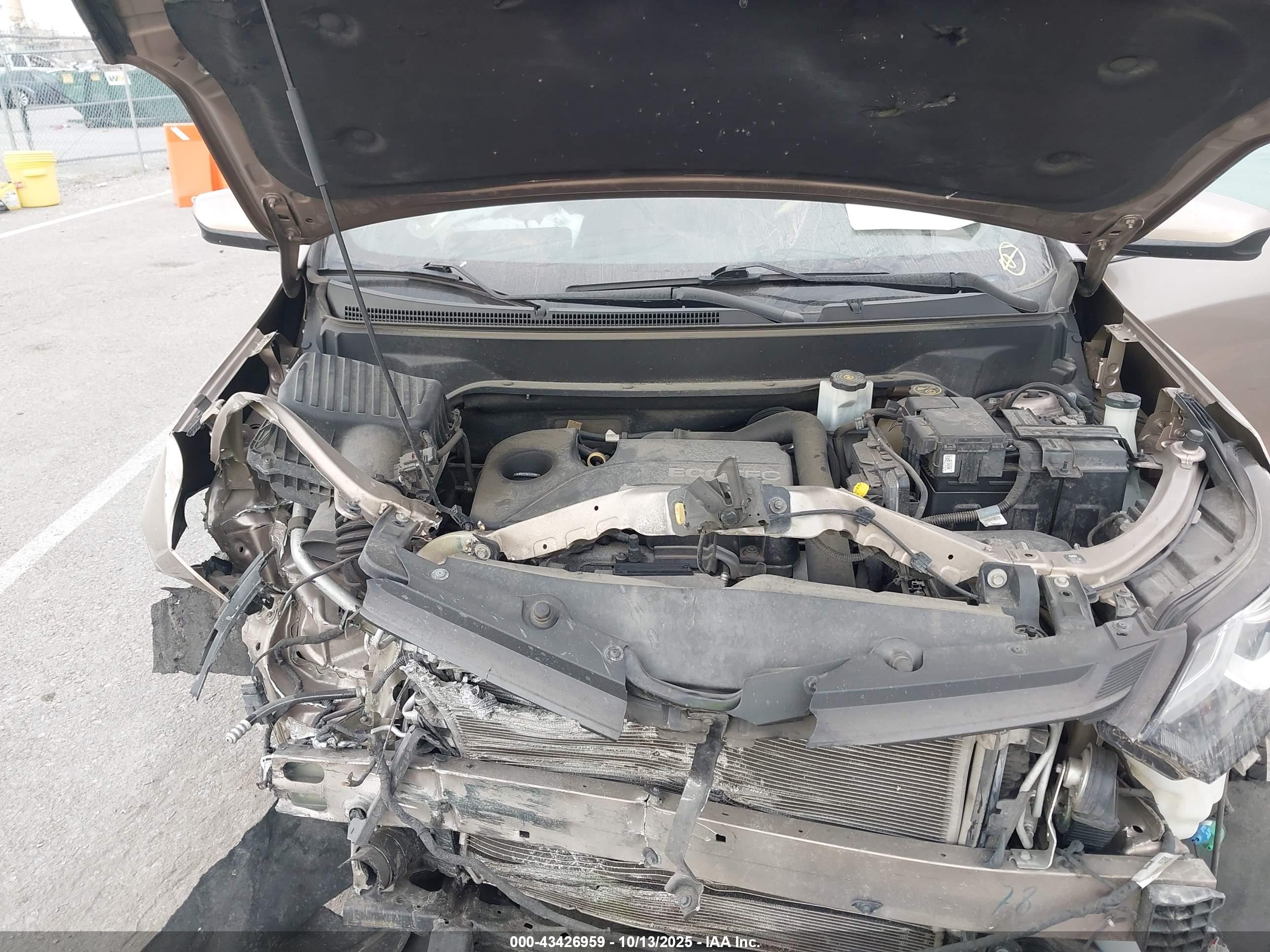 CHEVROLET EQUINOX image 10