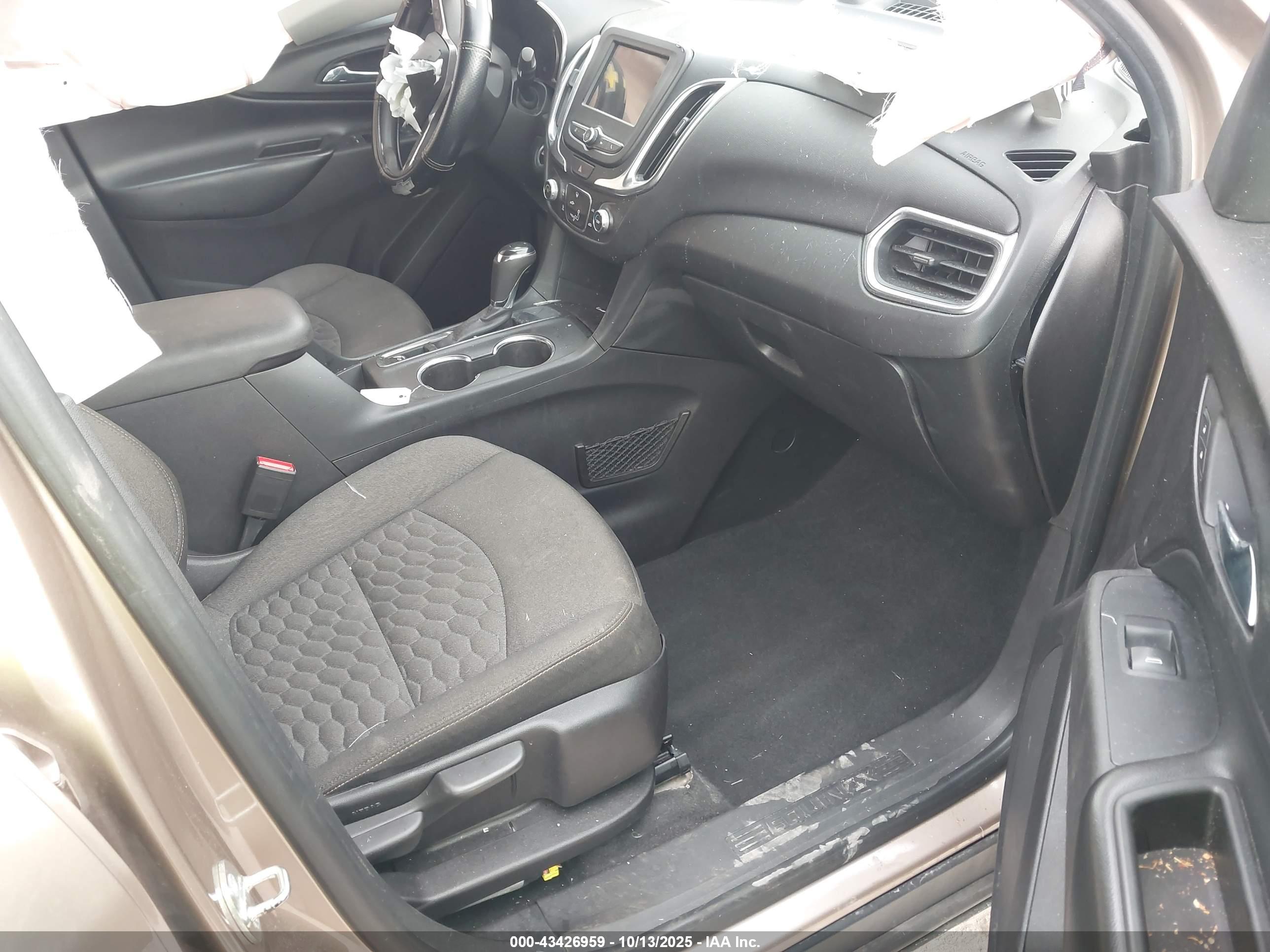 CHEVROLET EQUINOX image 5