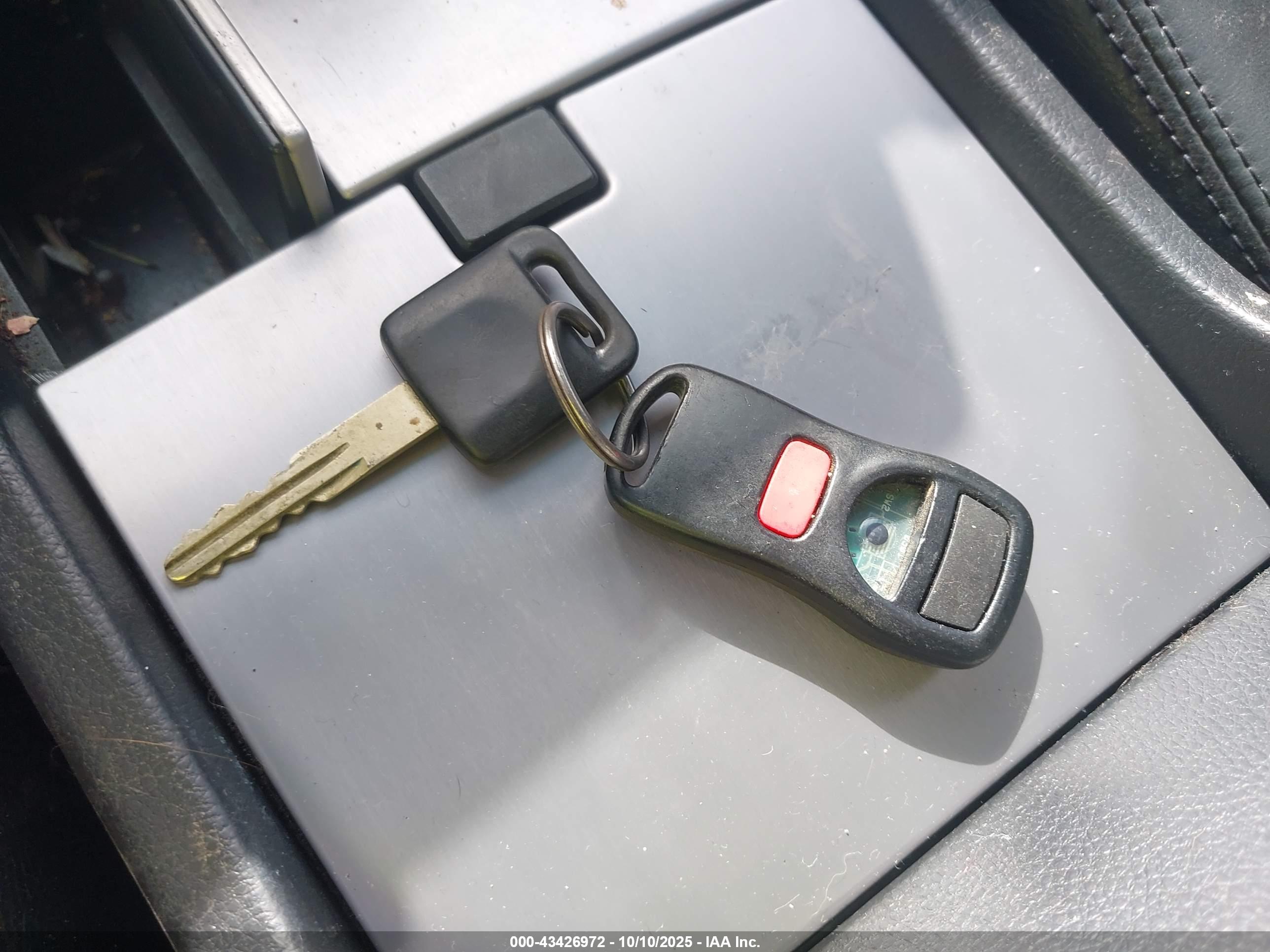NISSAN MURANO image 11