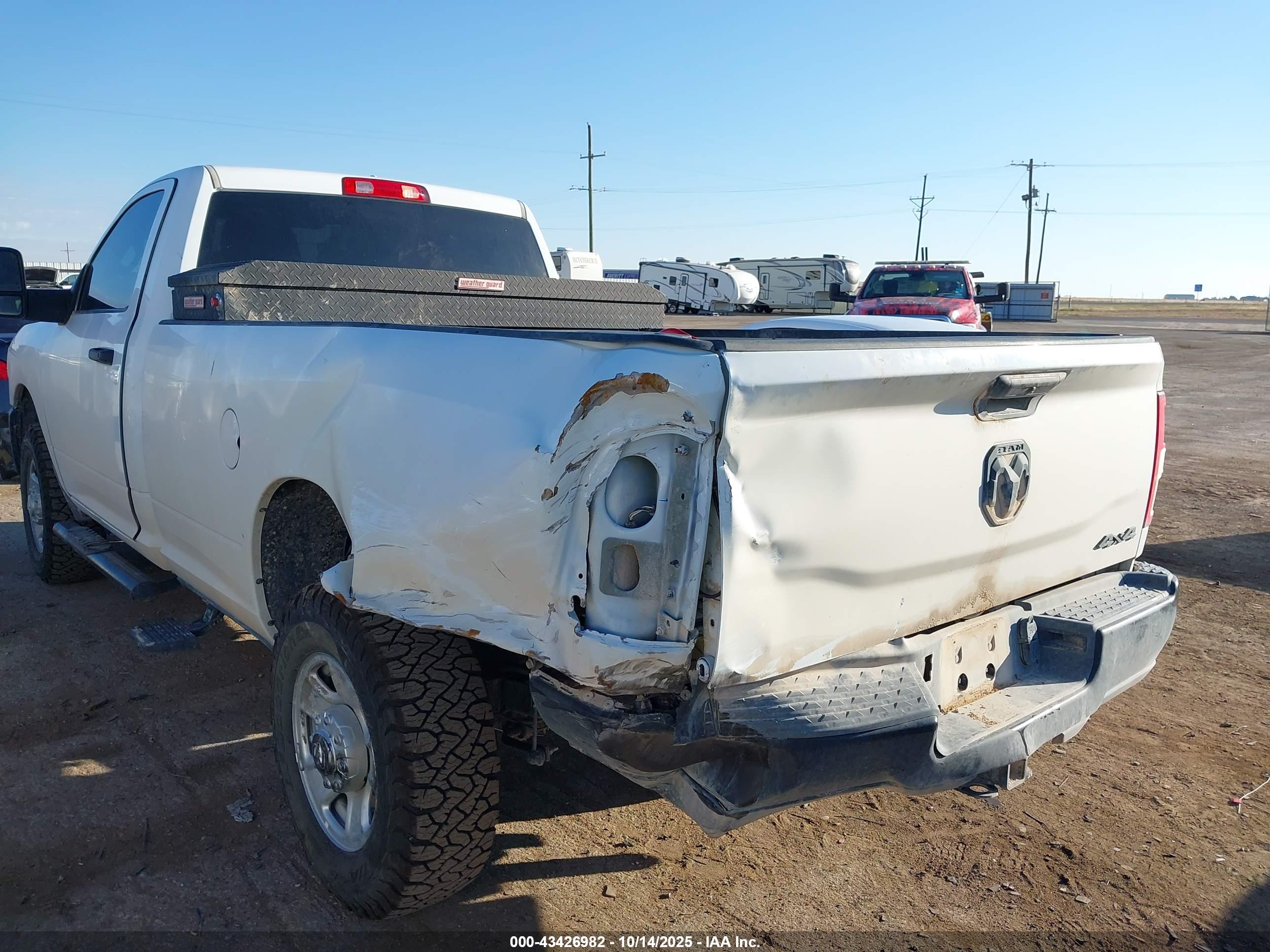 RAM 2500 image 6