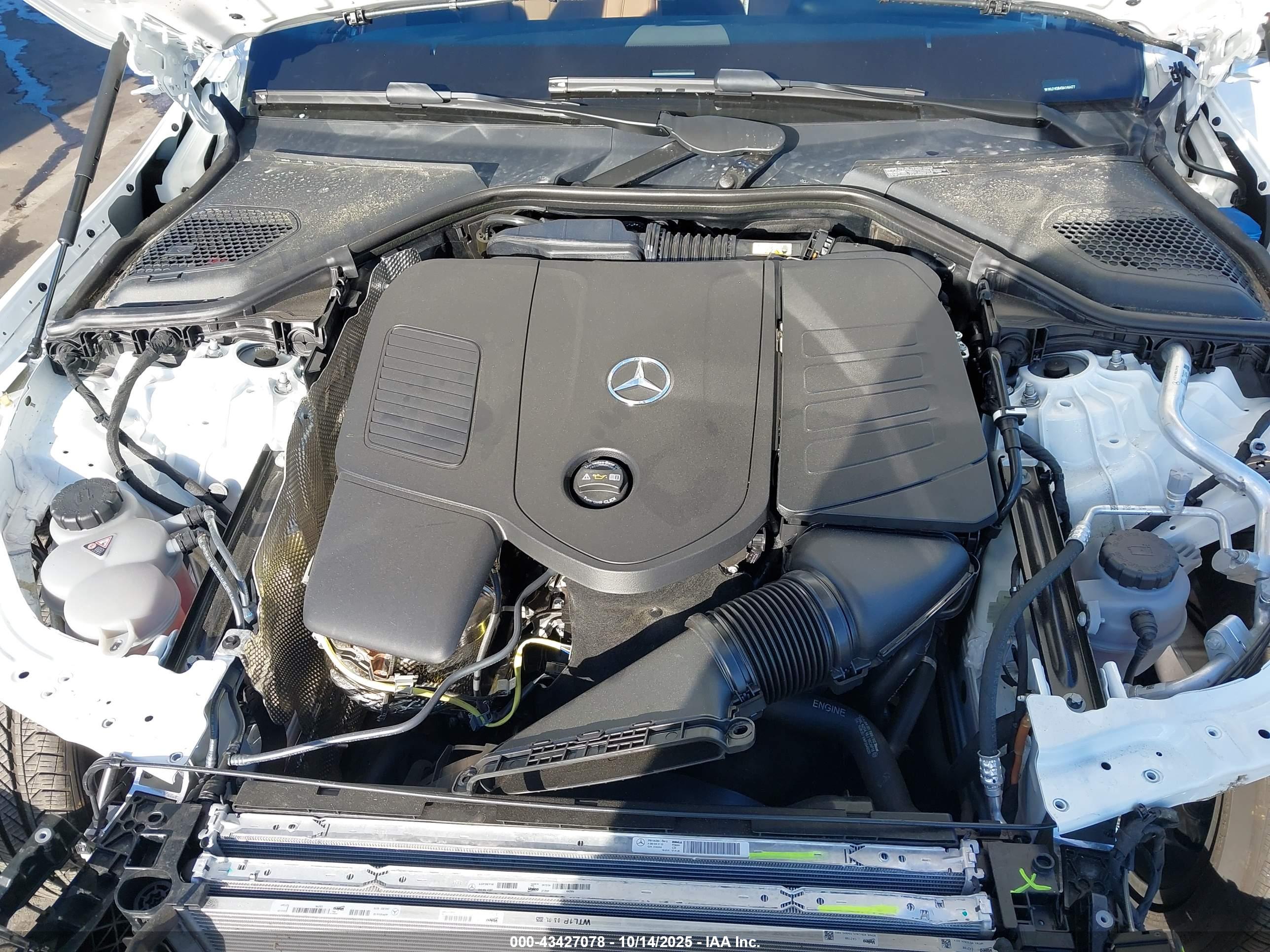 MERCEDES-BENZ E image 10