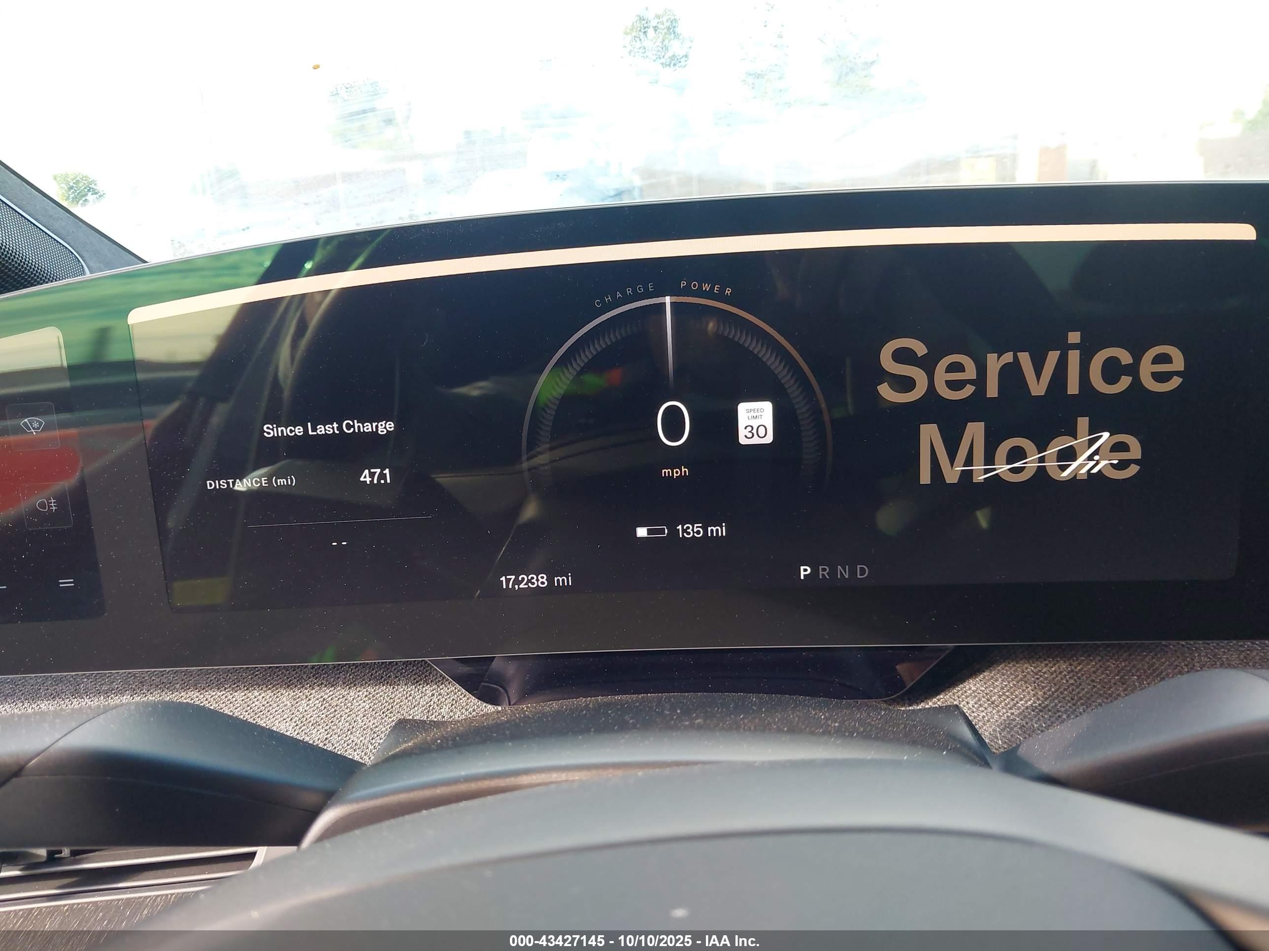 LUCID AIR image 7