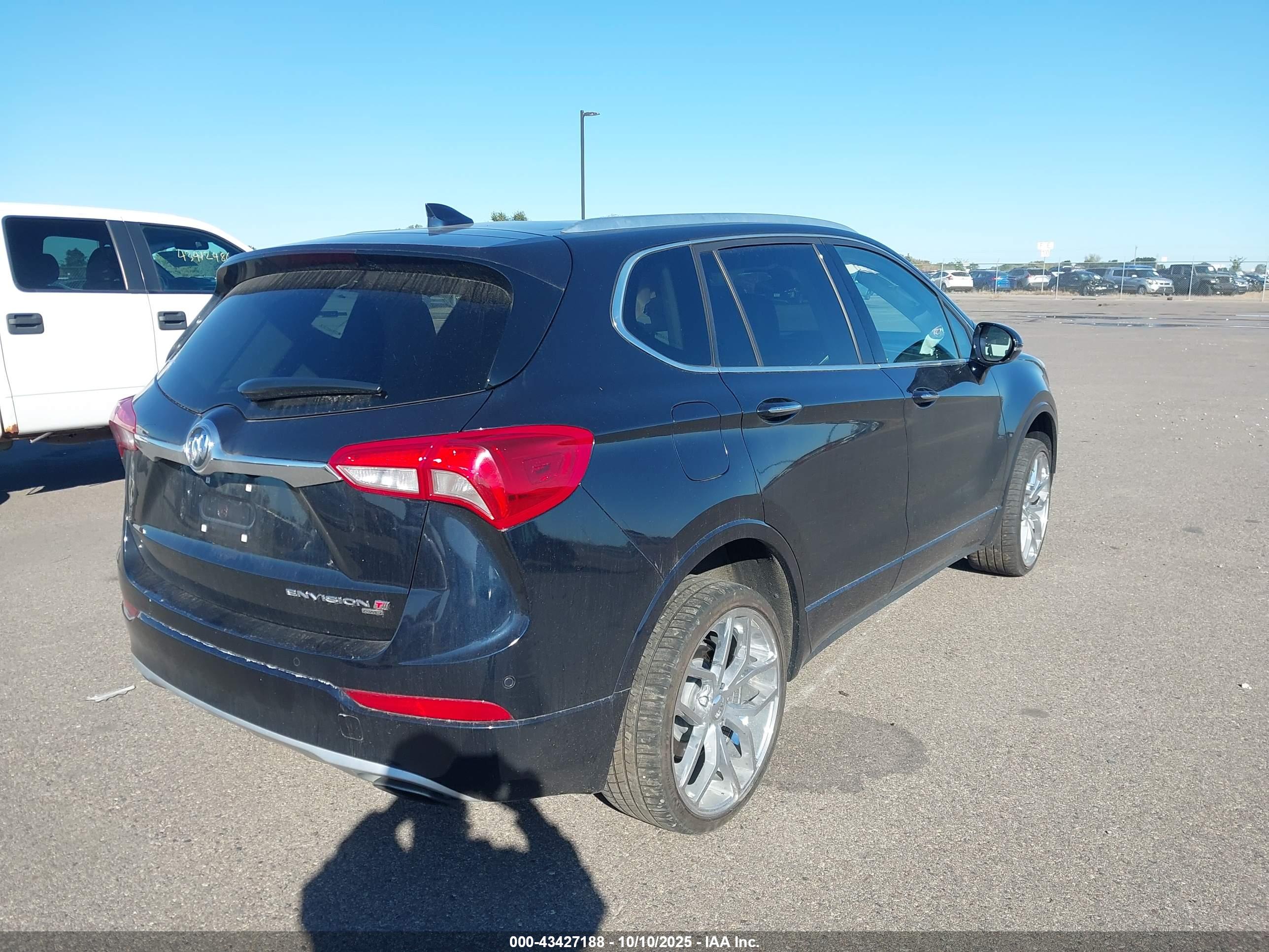 BUICK ENVISION image 4