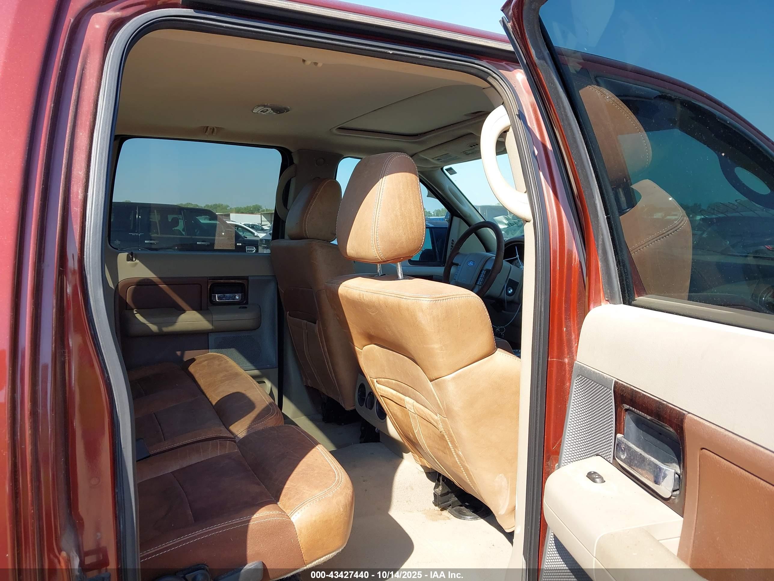 FORD F-150 image 8