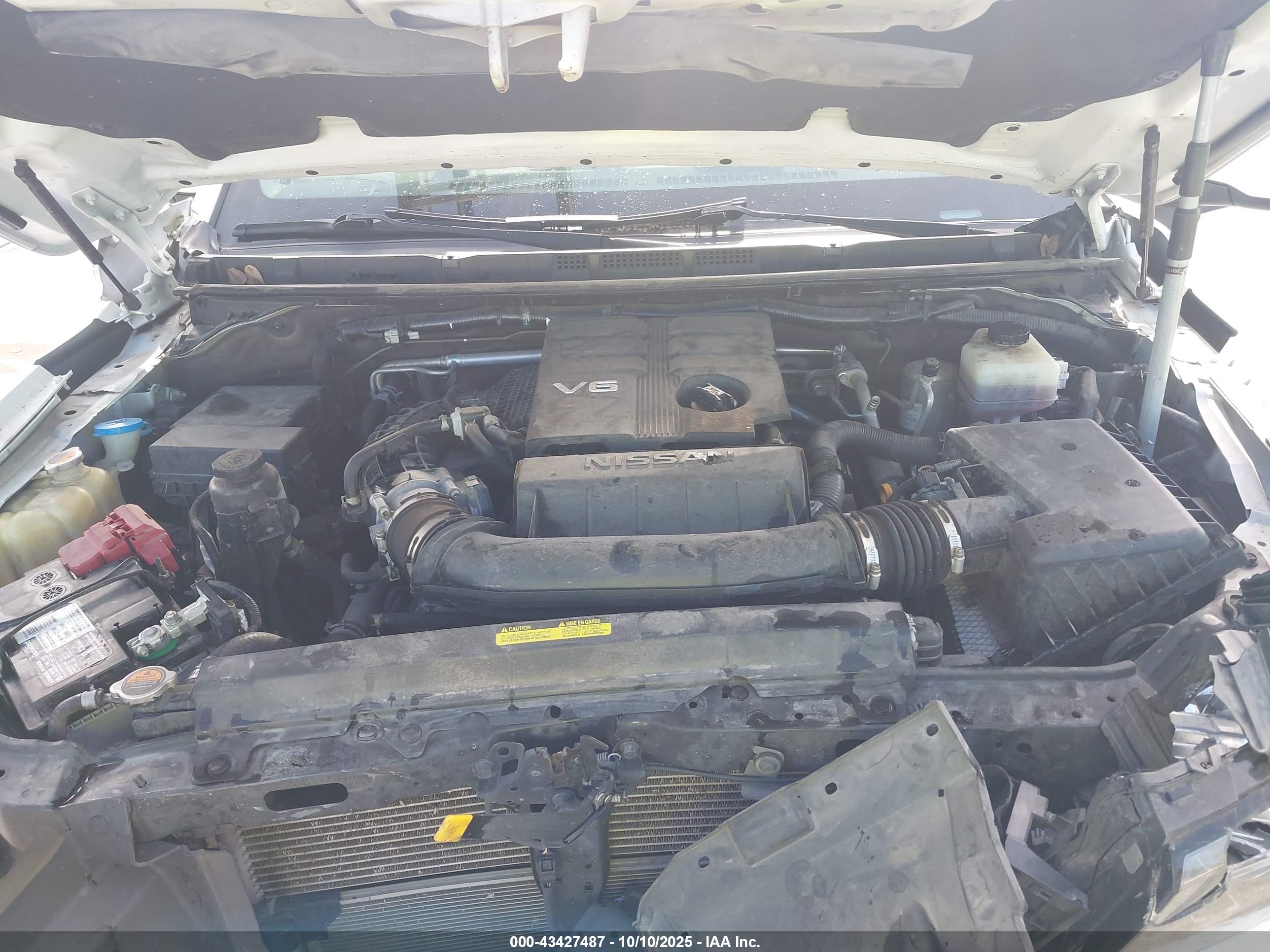 NISSAN FRONTIER image 10