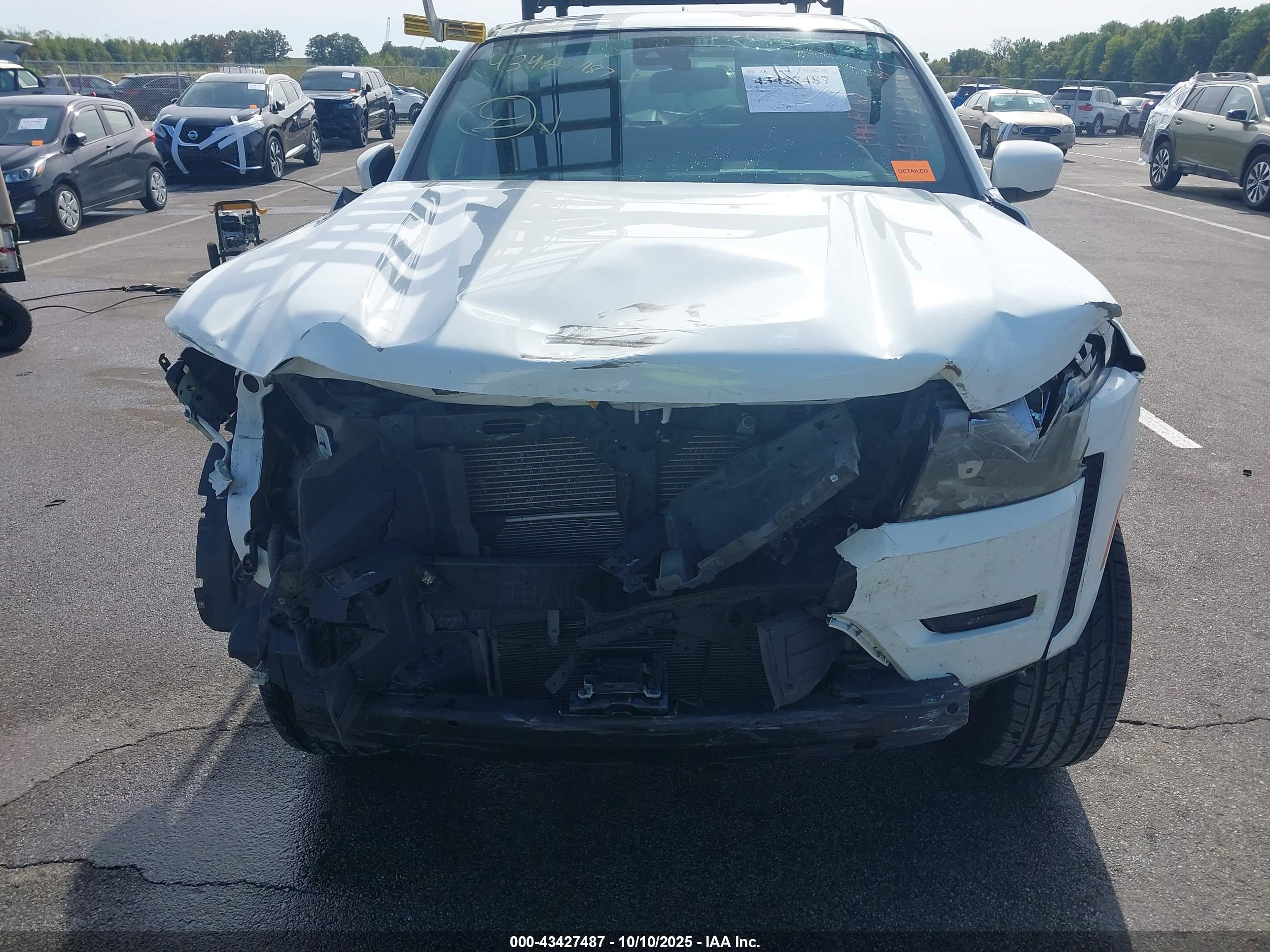 NISSAN FRONTIER image 6