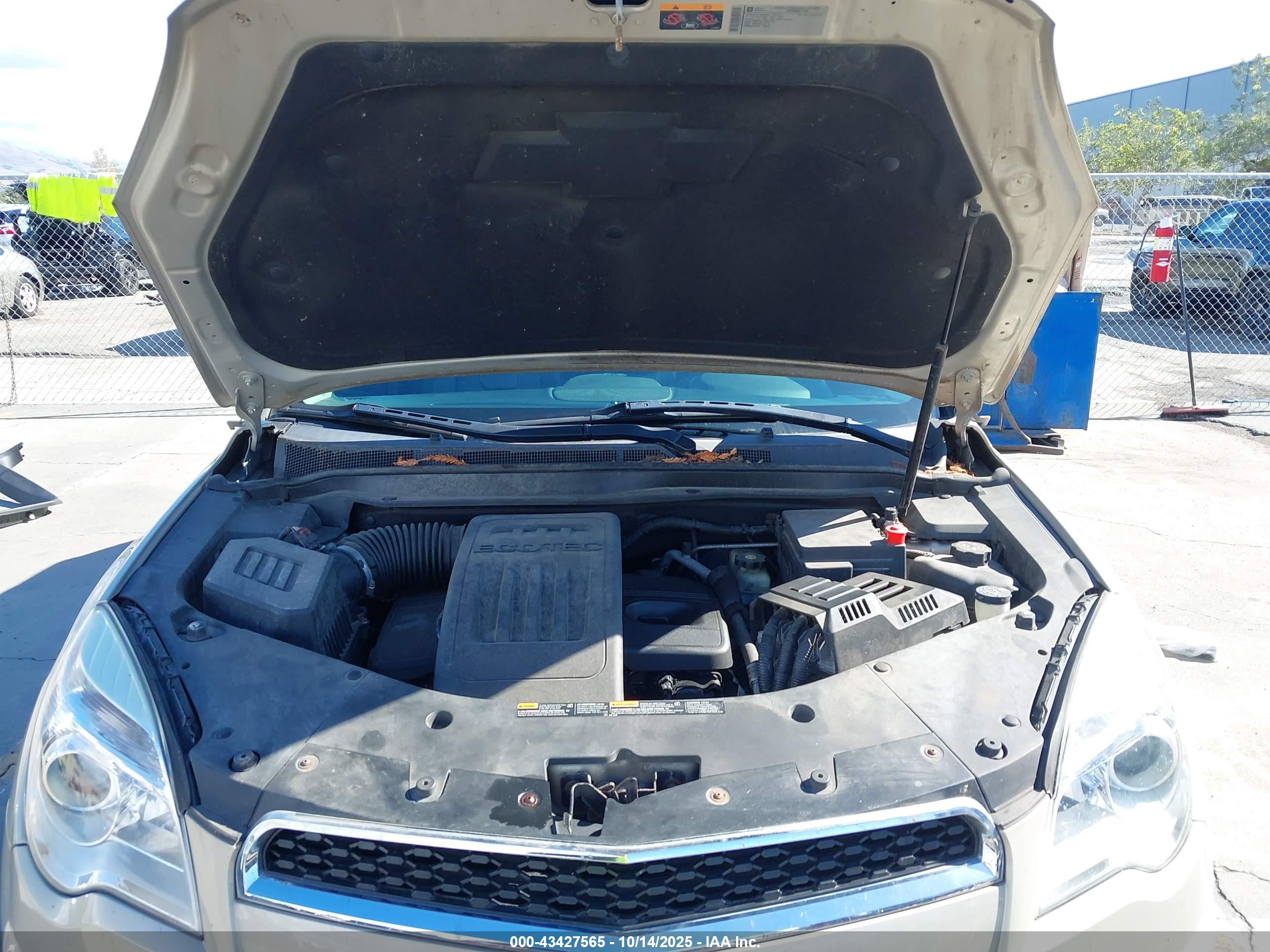 CHEVROLET EQUINOX image 10