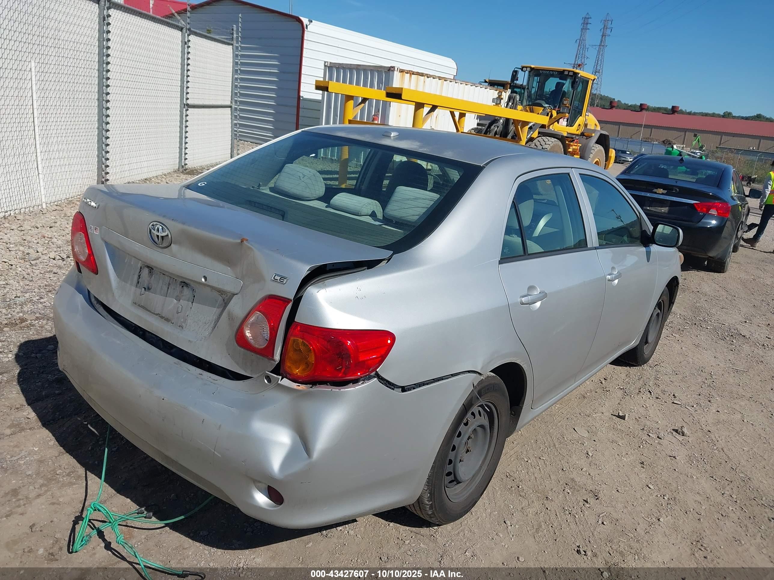 TOYOTA COROLLA image 4