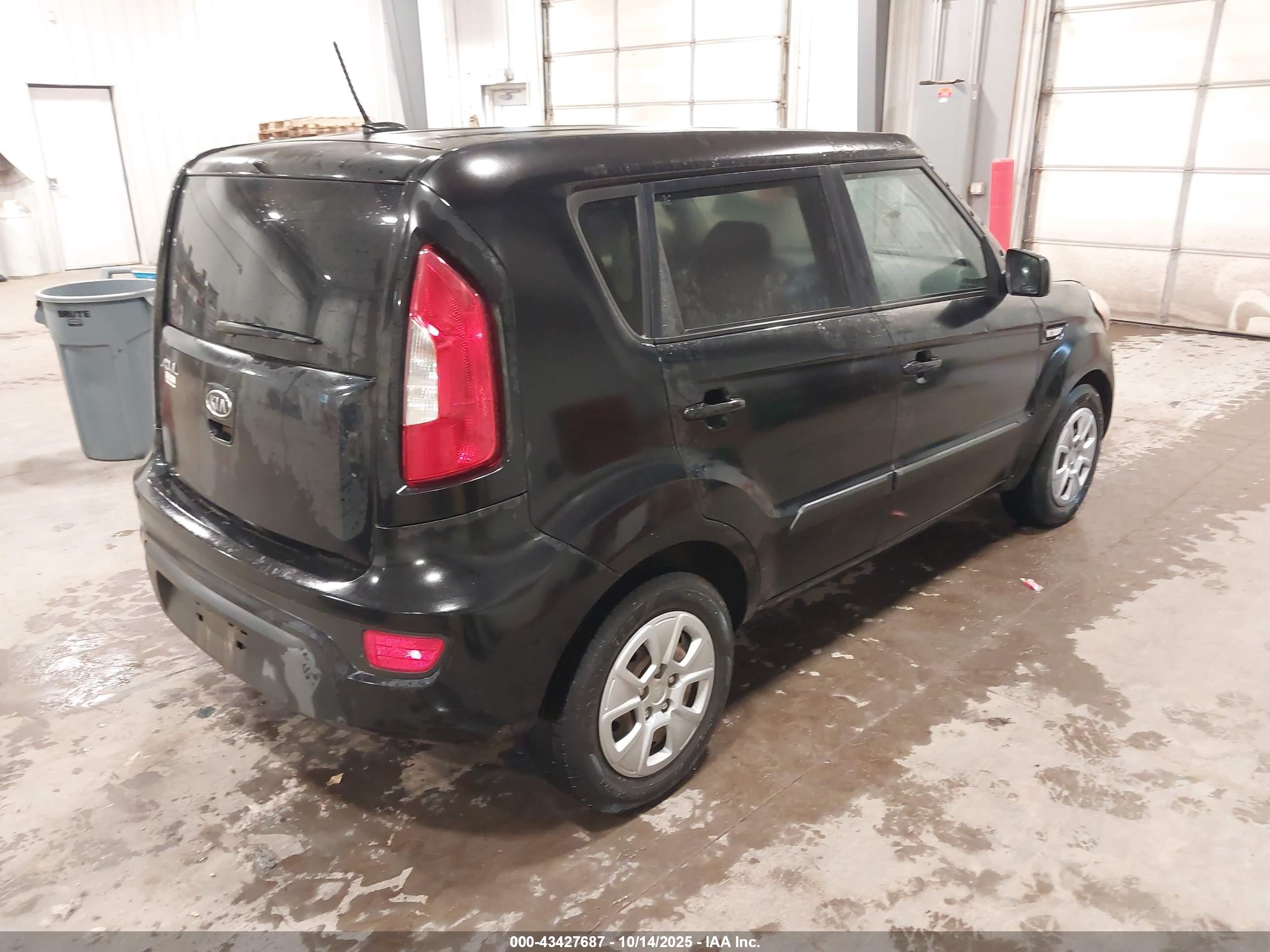 KIA SOUL image 4