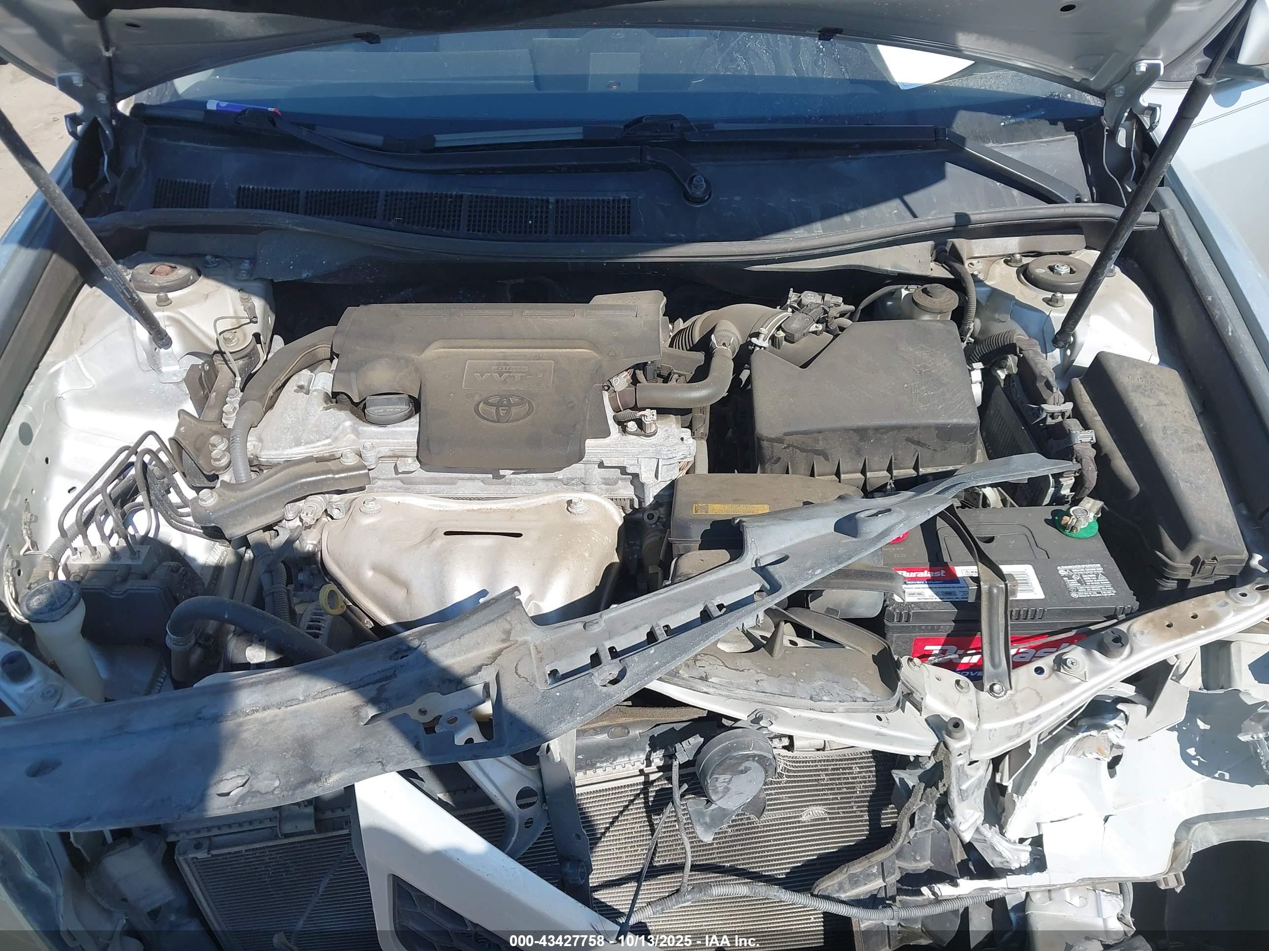 TOYOTA CAMRY image 10