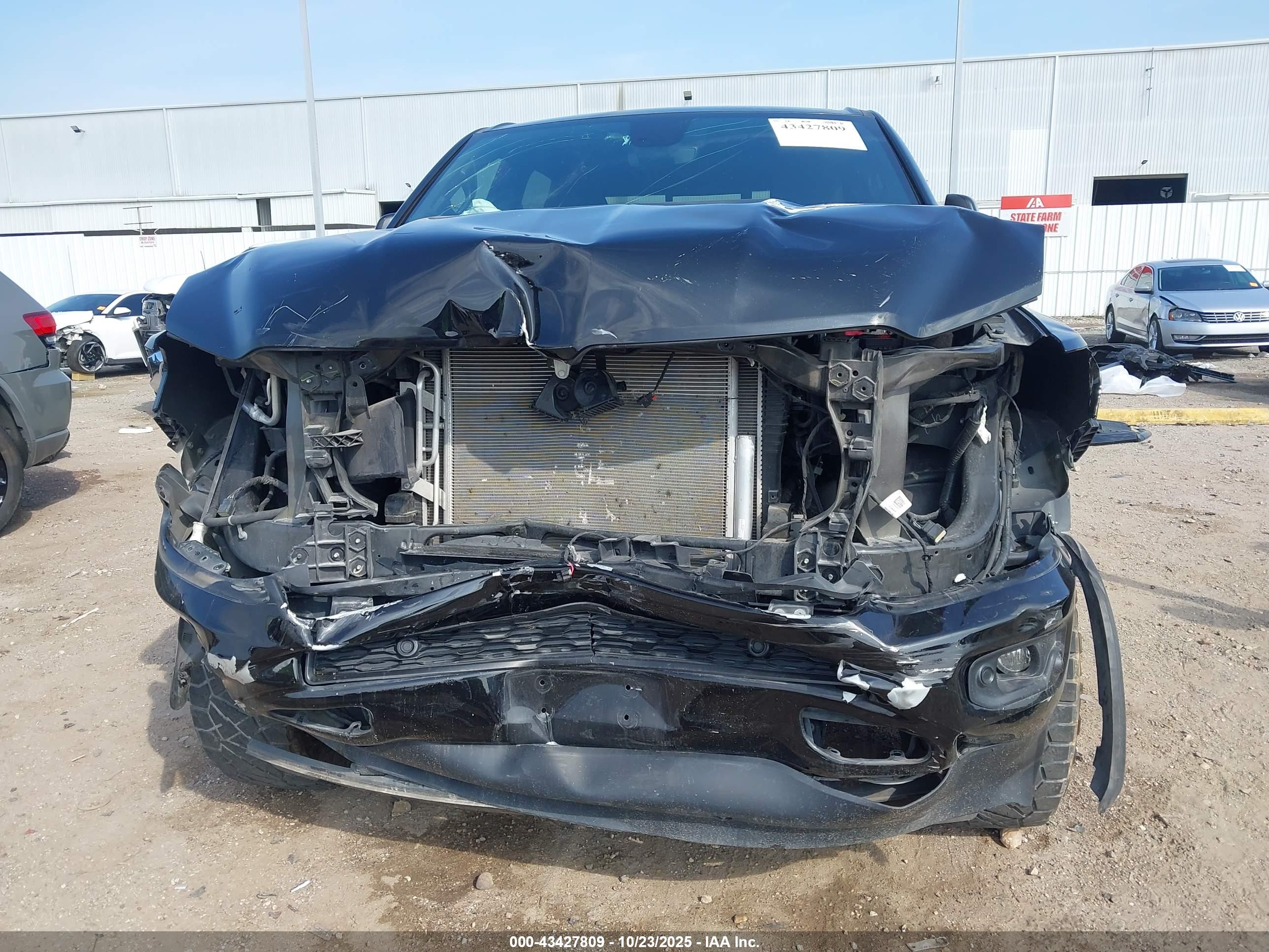 RAM 1500 image 6