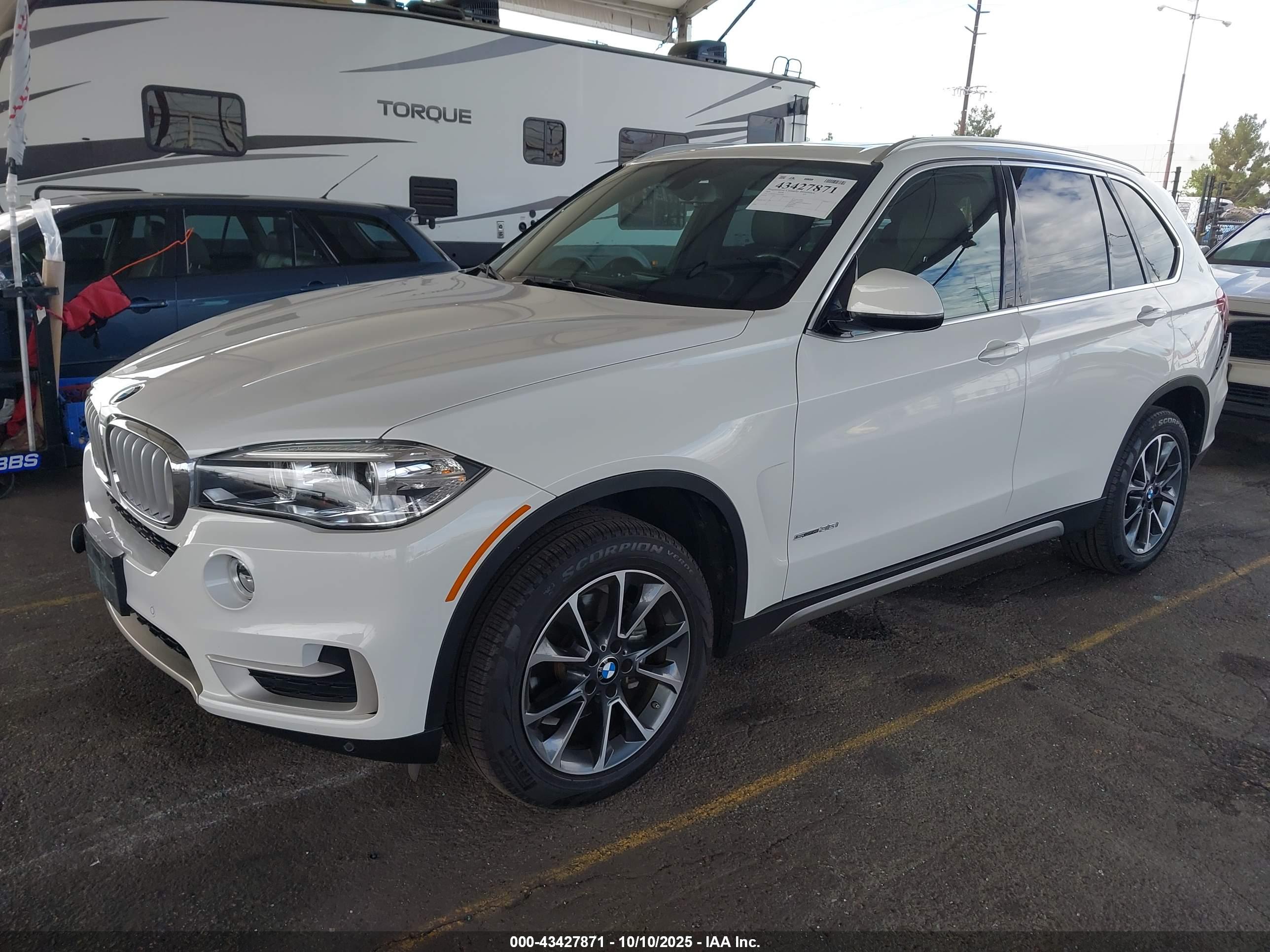 BMW X5 image 2