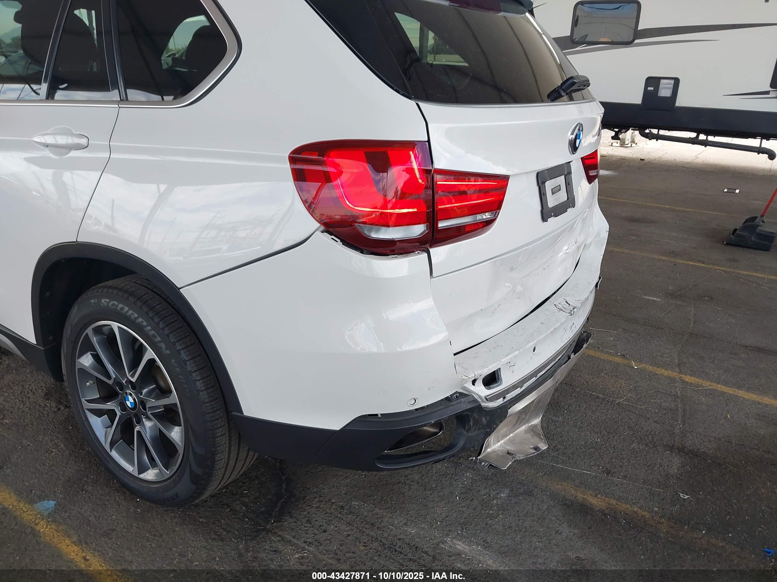 BMW X5 image 6