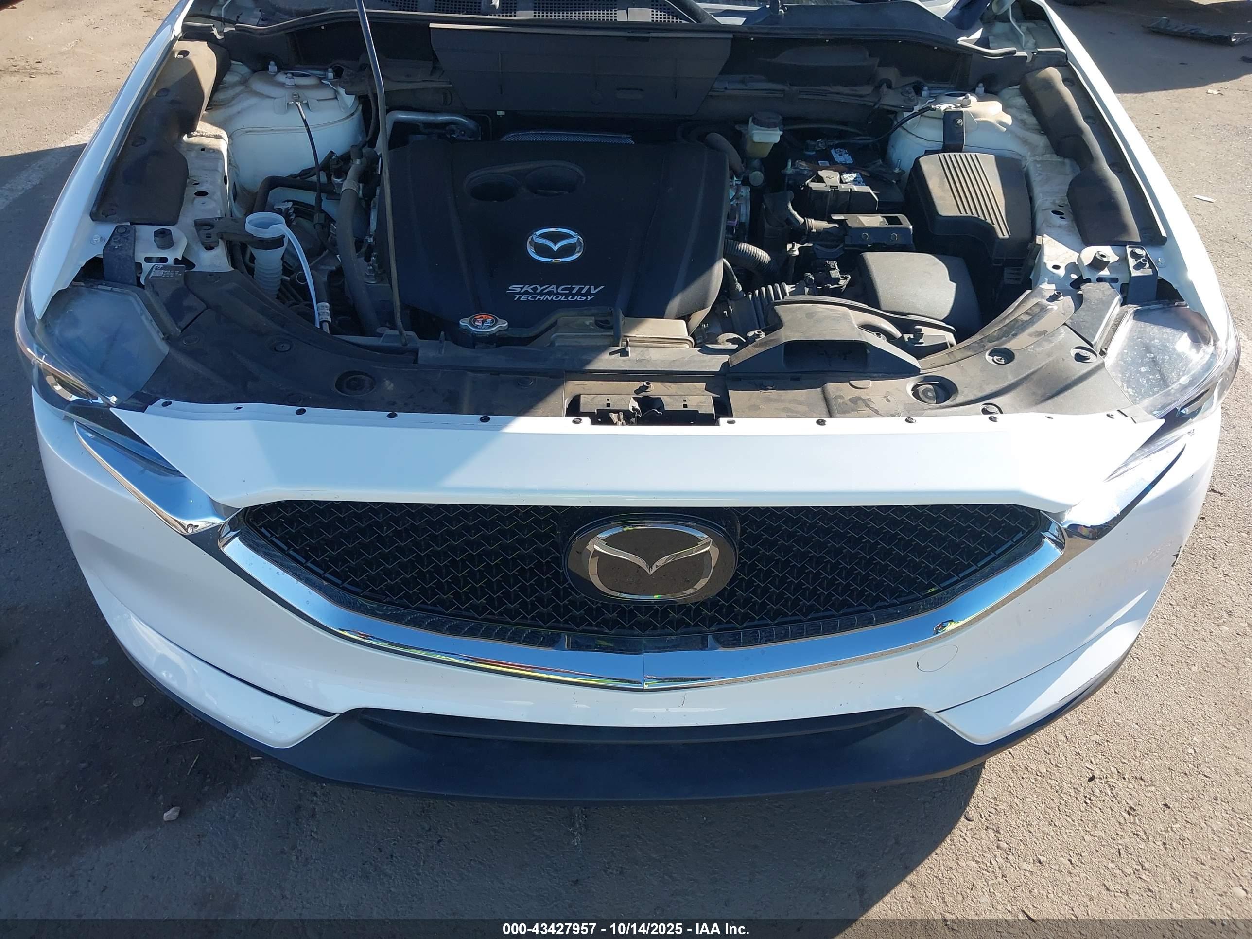 MAZDA CX-5 image 10
