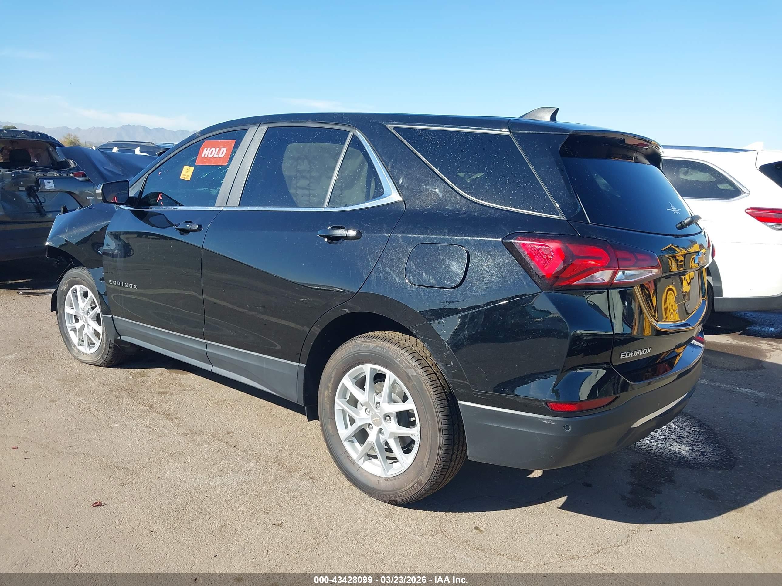 CHEVROLET EQUINOX image 3