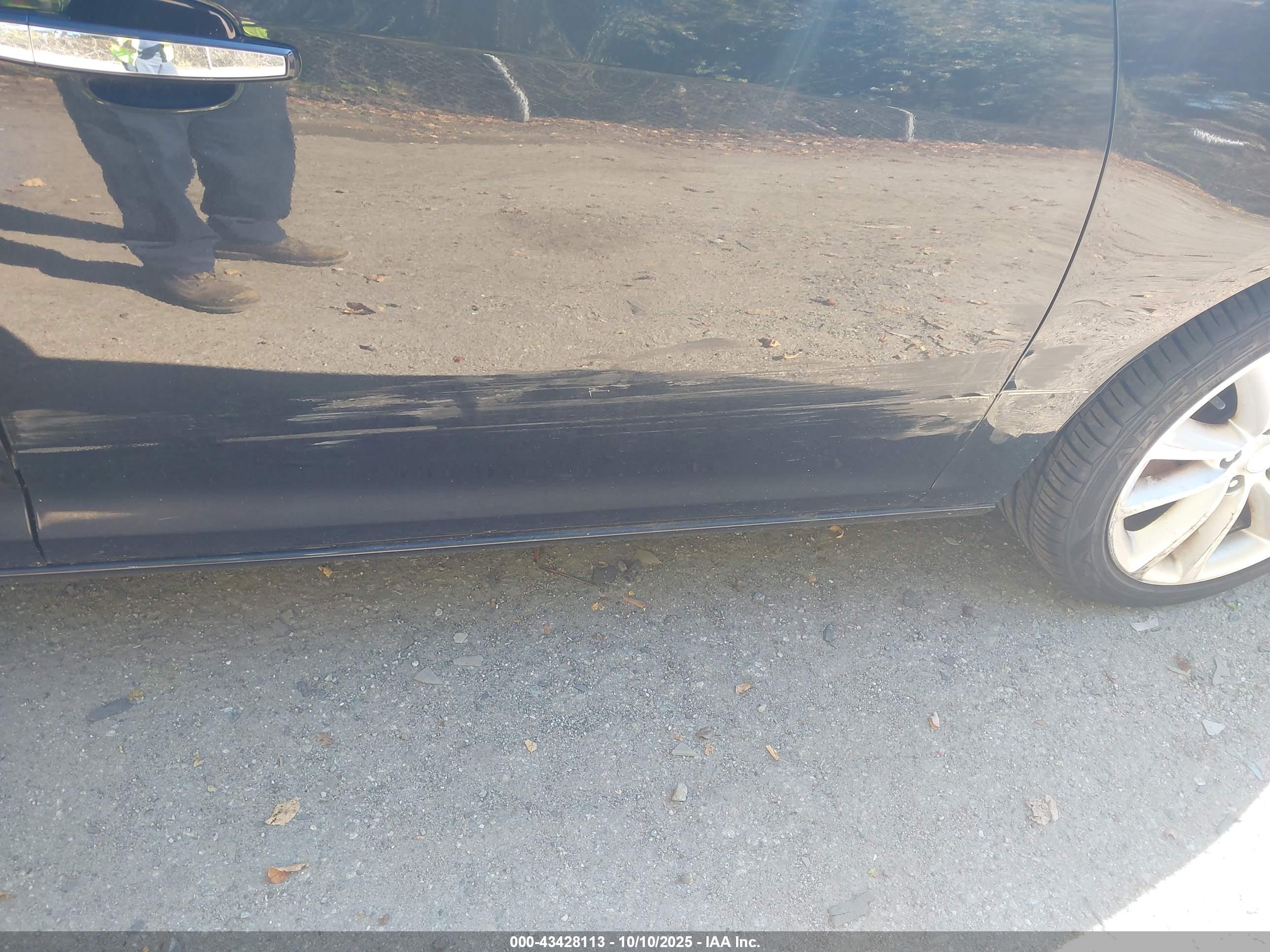 BUICK VERANO image 6