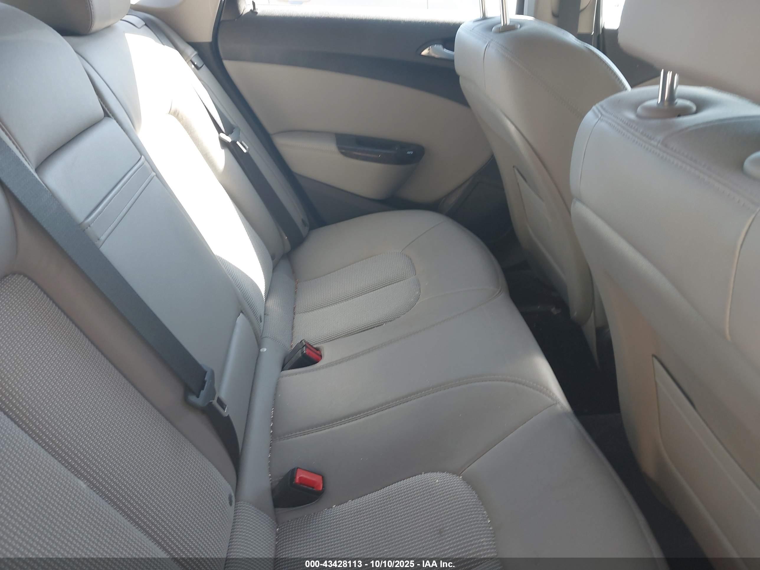 BUICK VERANO image 8