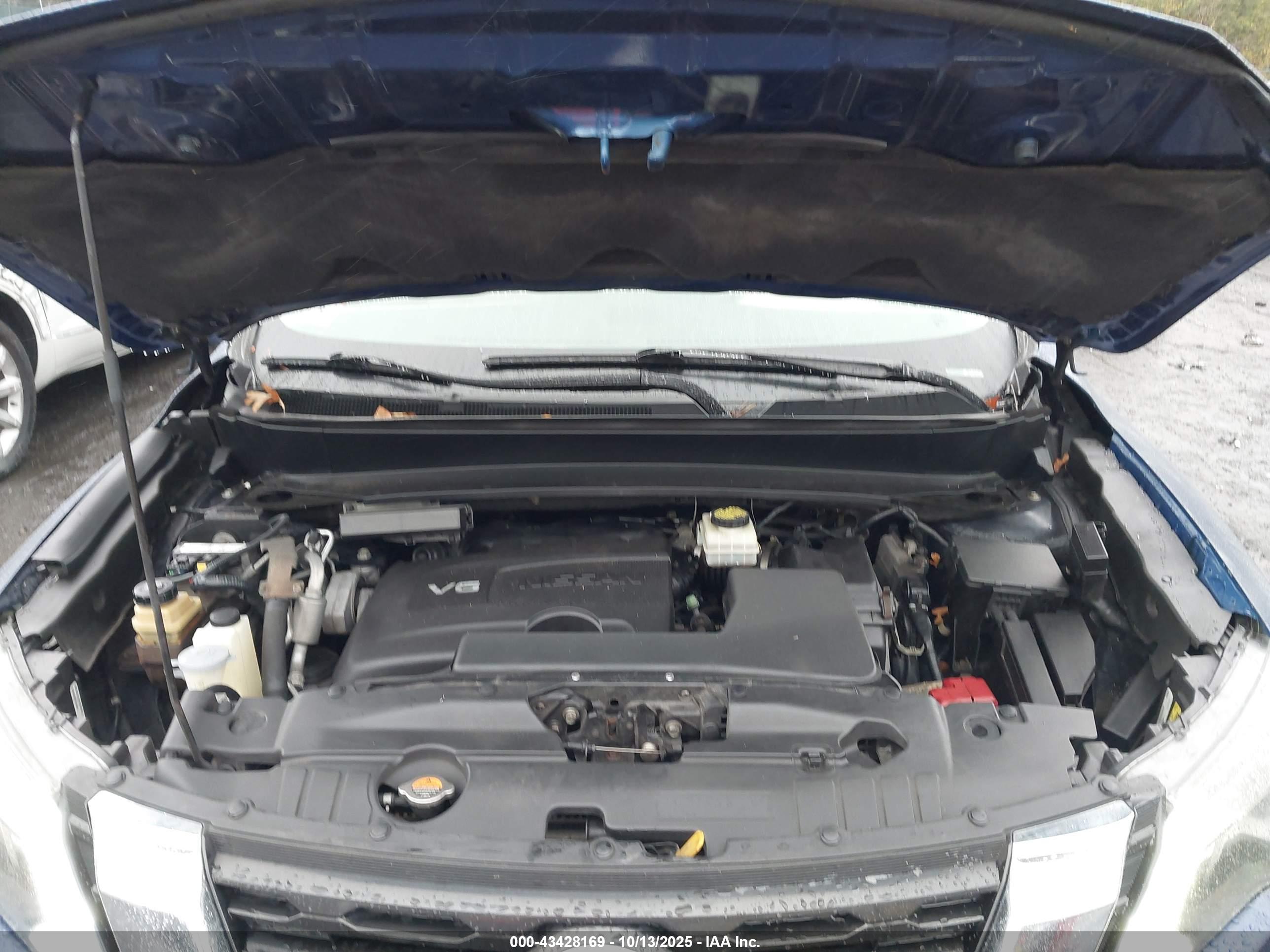 NISSAN PATHFINDER image 10