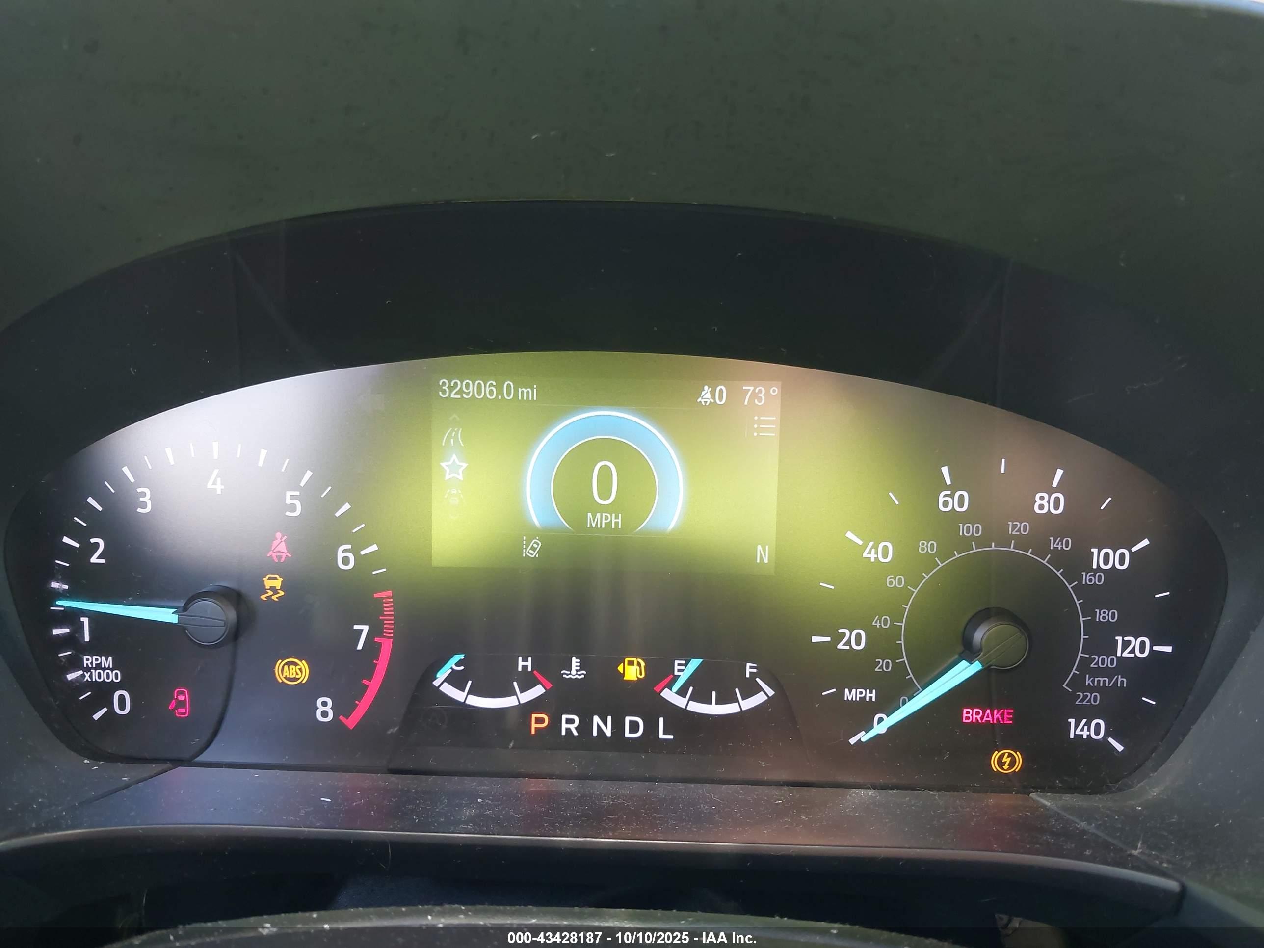 FORD ESCAPE image 7