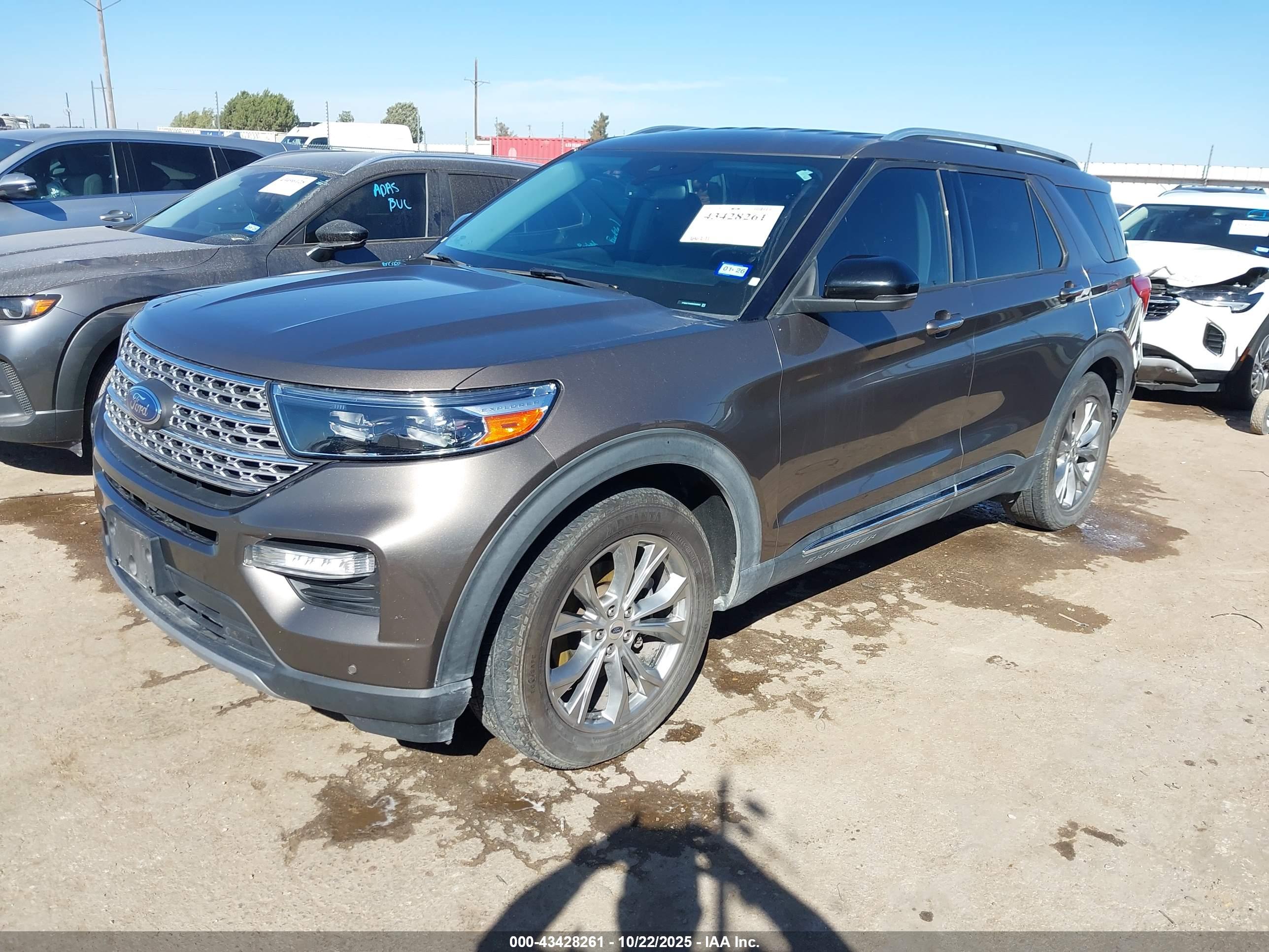 FORD EXPLORER image 2