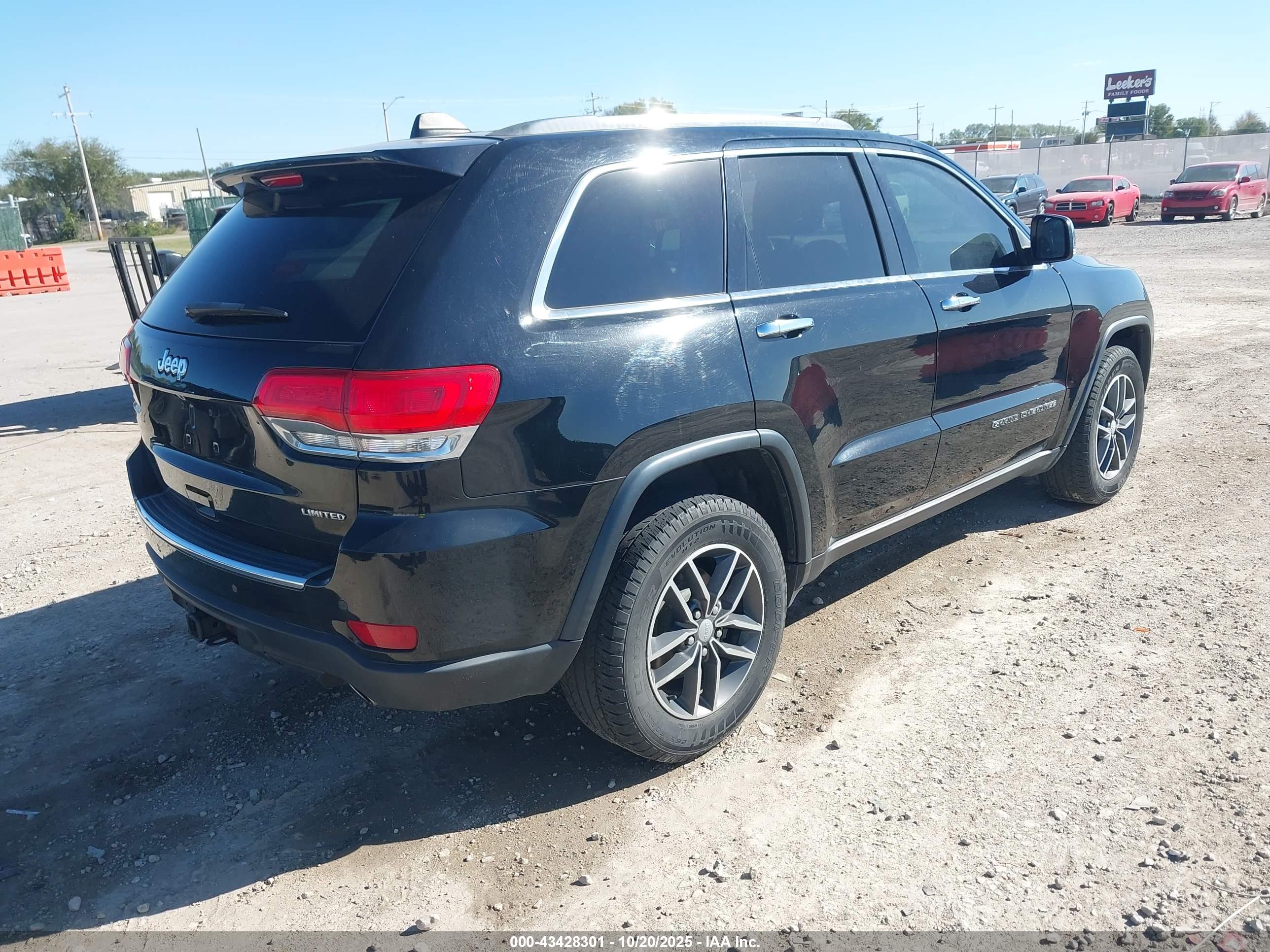 JEEP GRAND image 4