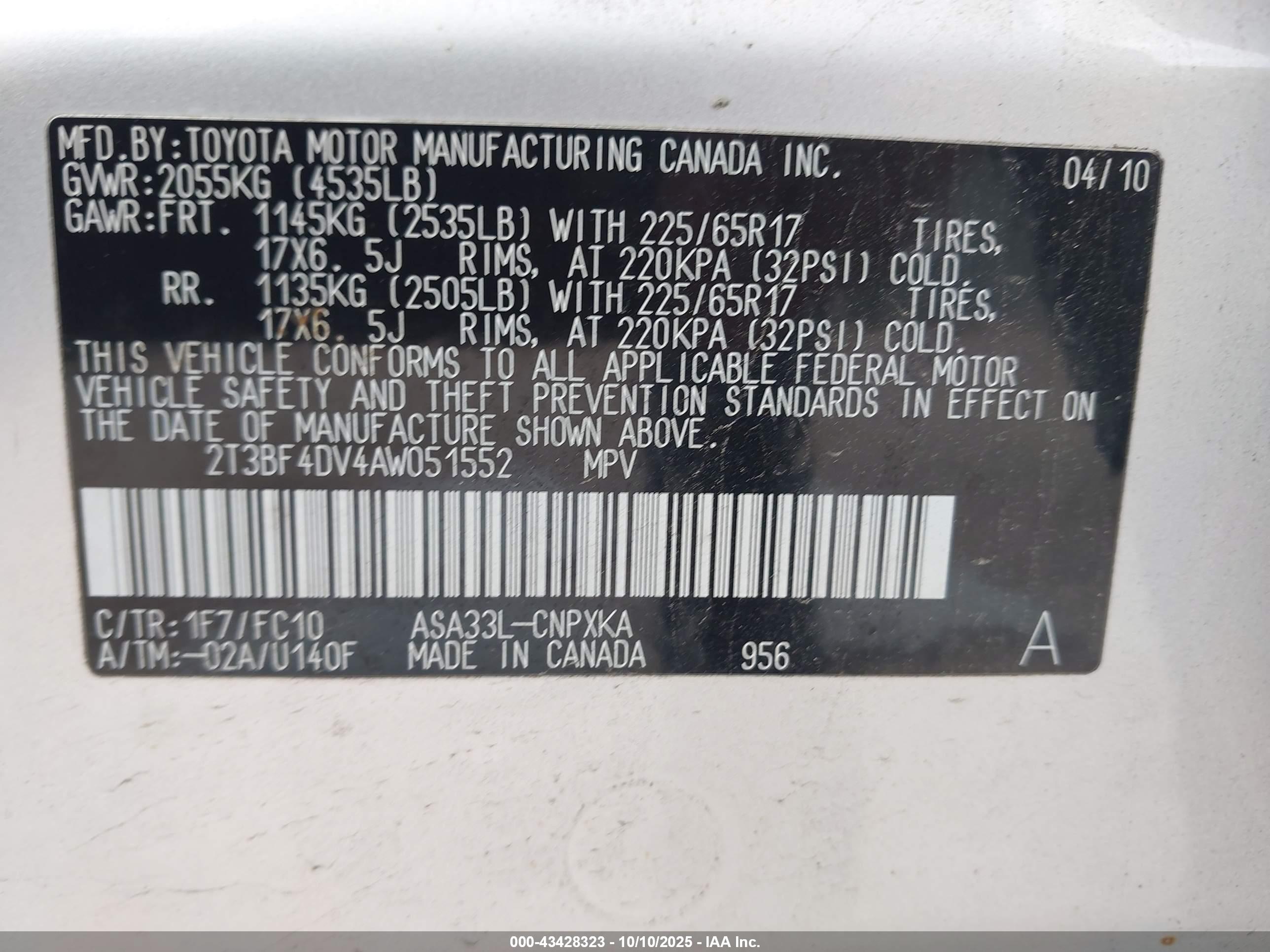 TOYOTA RAV4 image 9