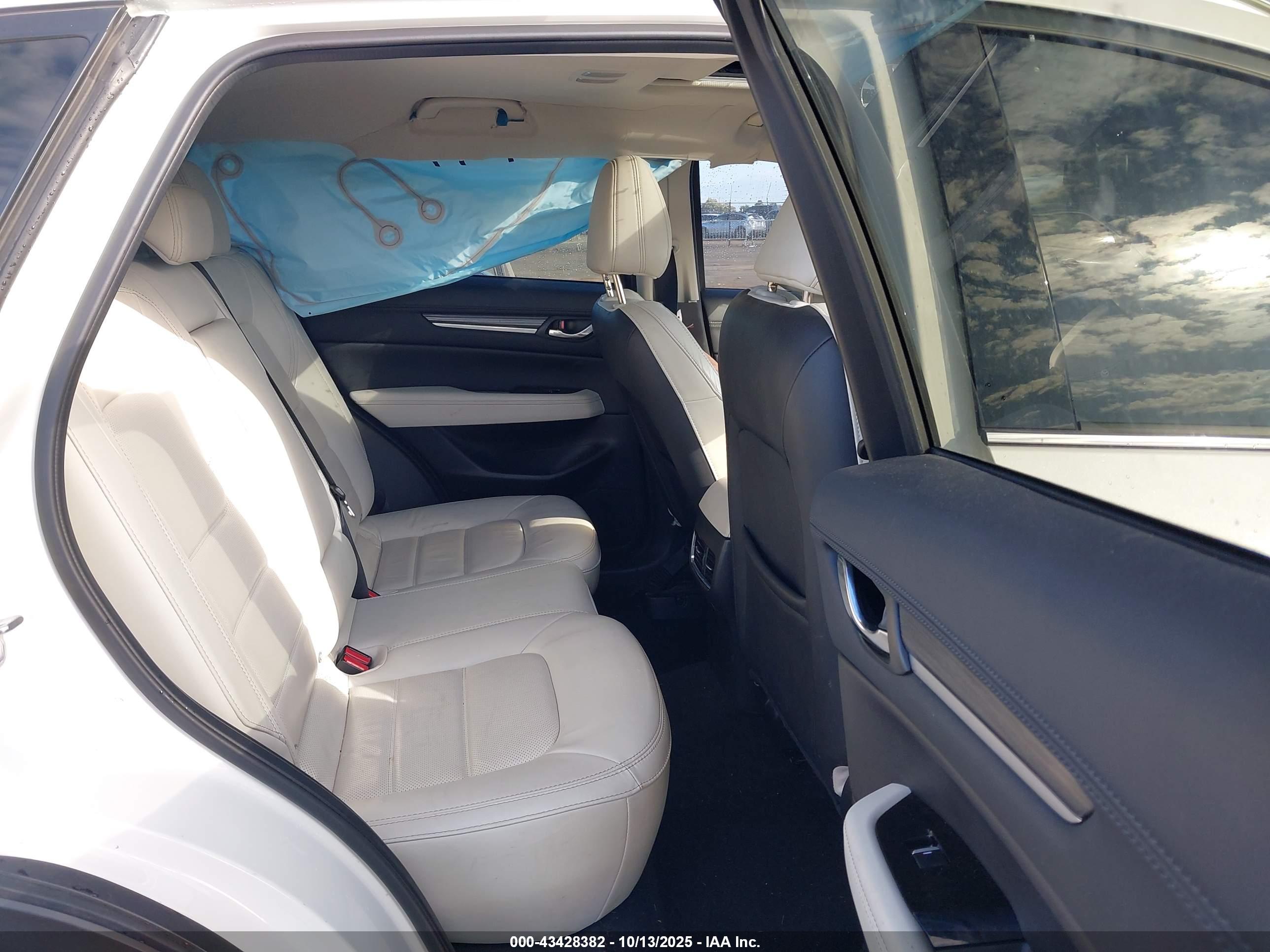MAZDA CX-5 image 8