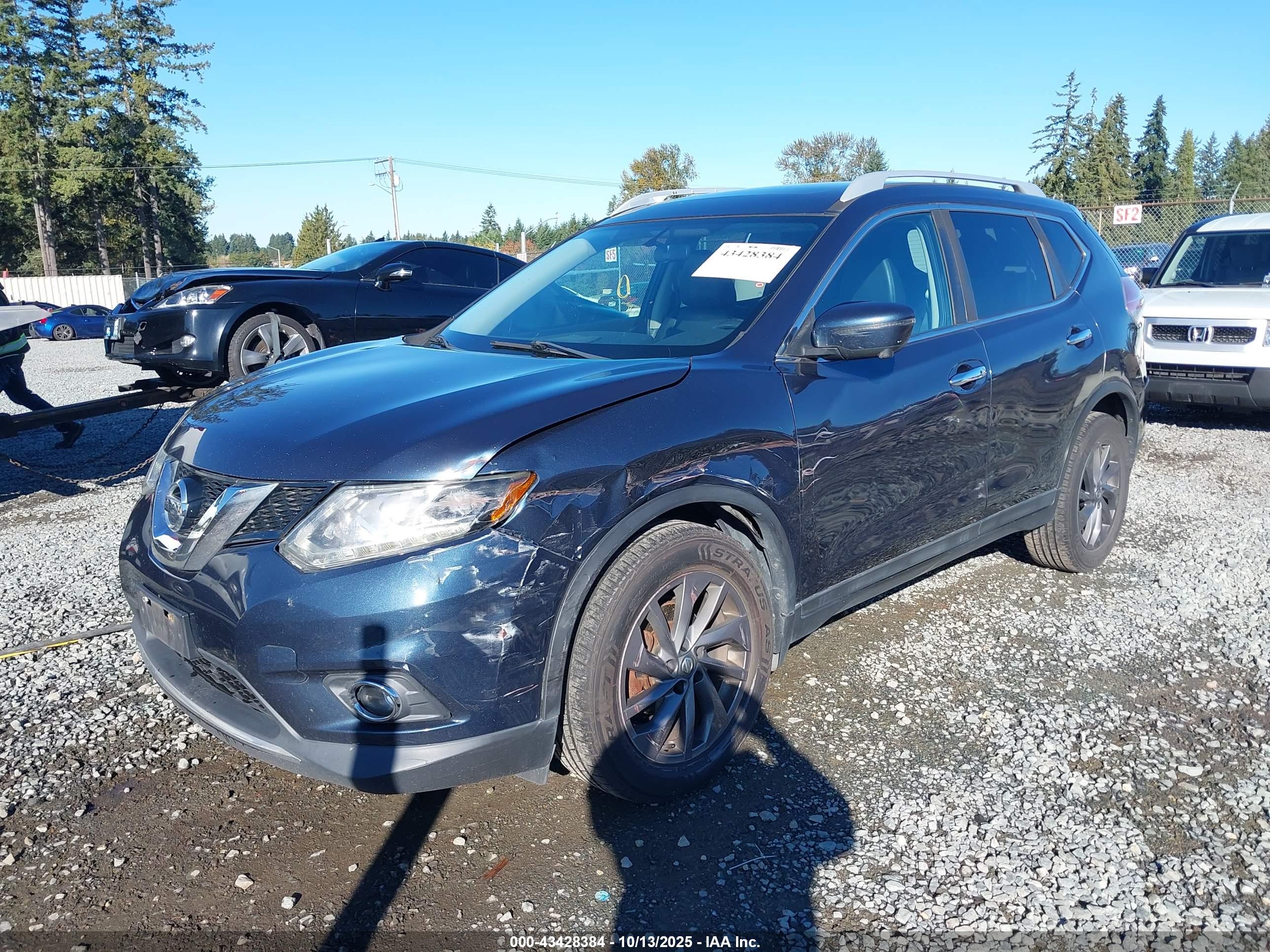 NISSAN ROGUE image 6