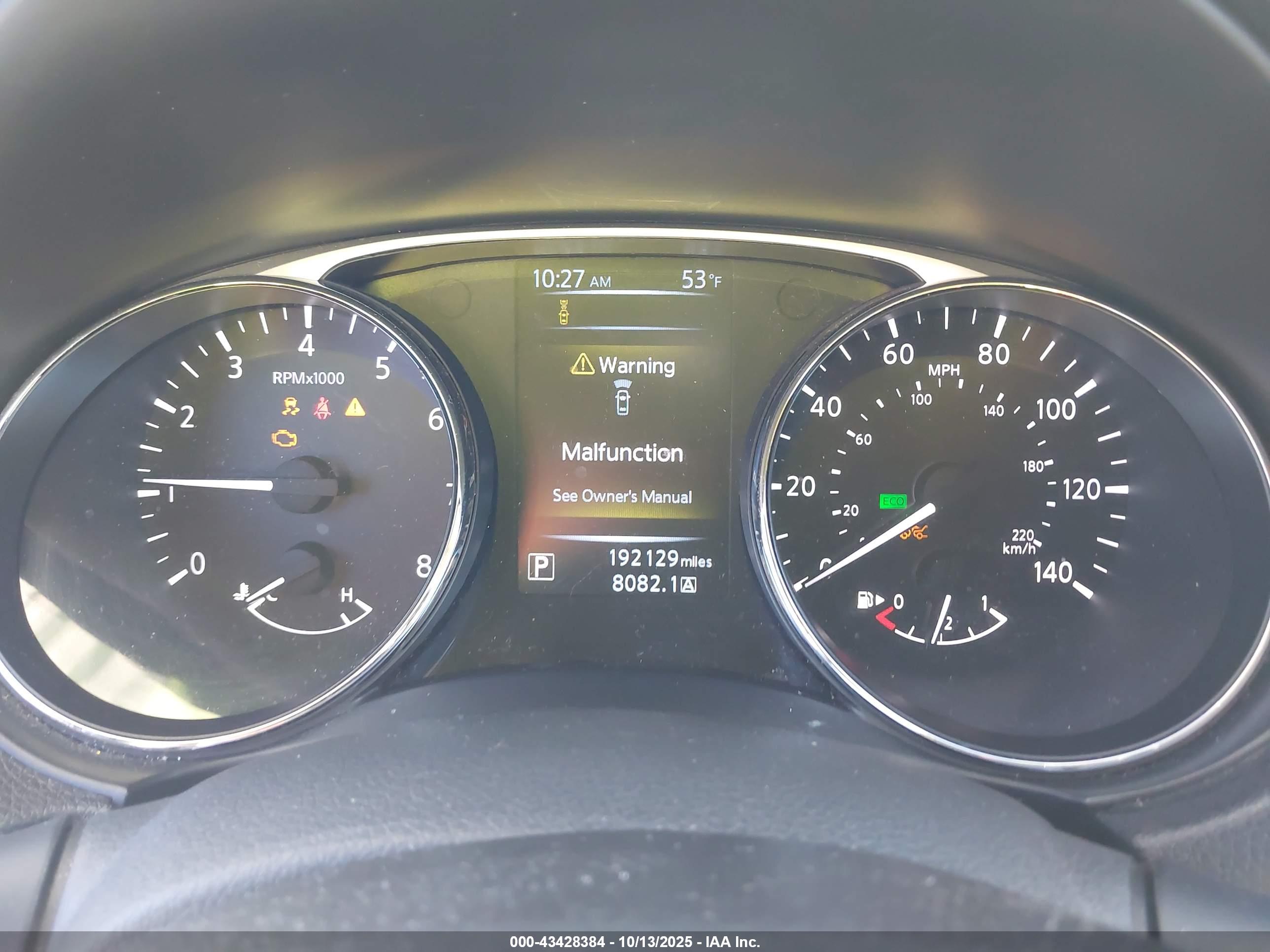 NISSAN ROGUE image 7