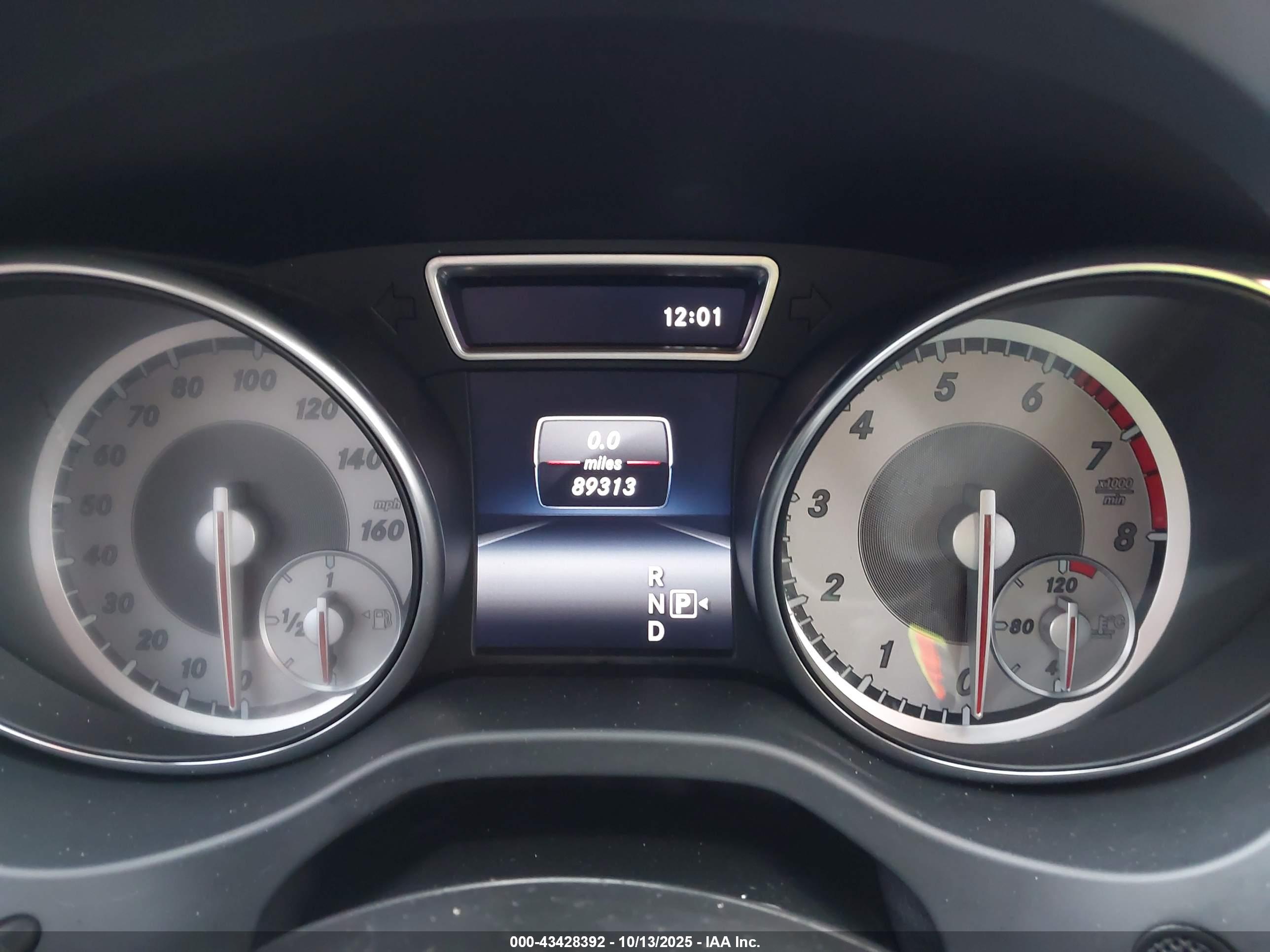 MERCEDES-BENZ CLA image 7