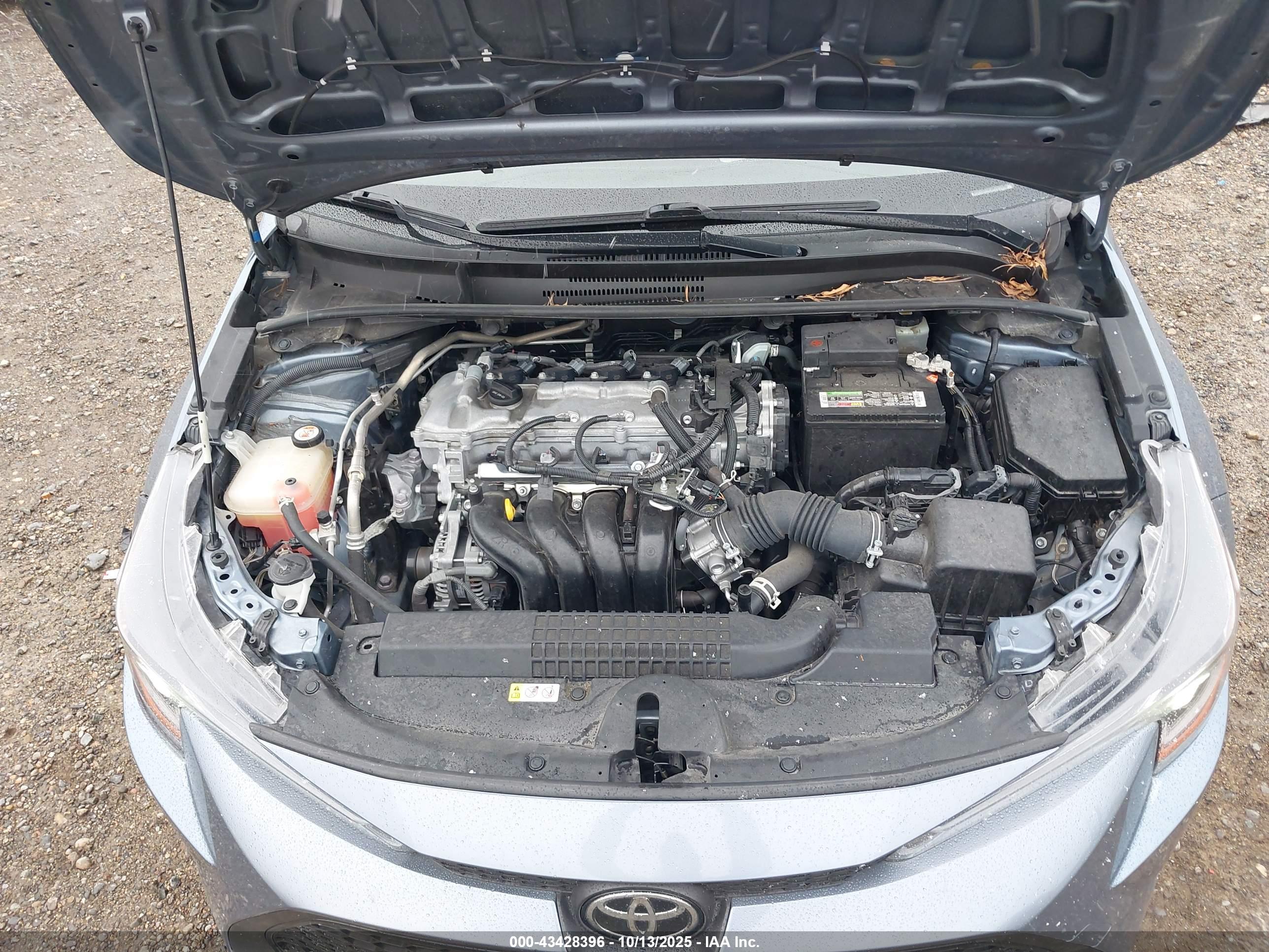 TOYOTA COROLLA image 10
