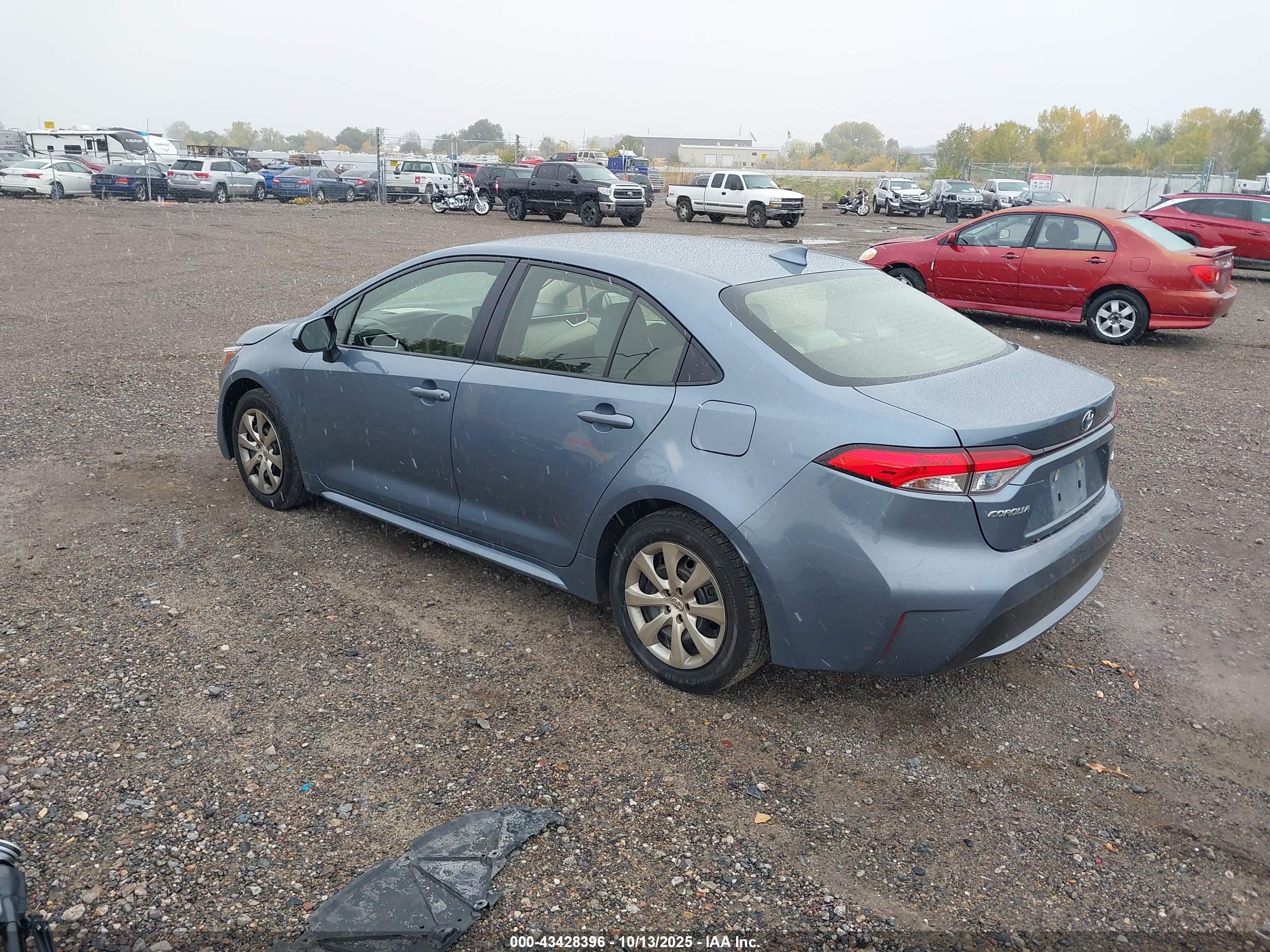 TOYOTA COROLLA image 3