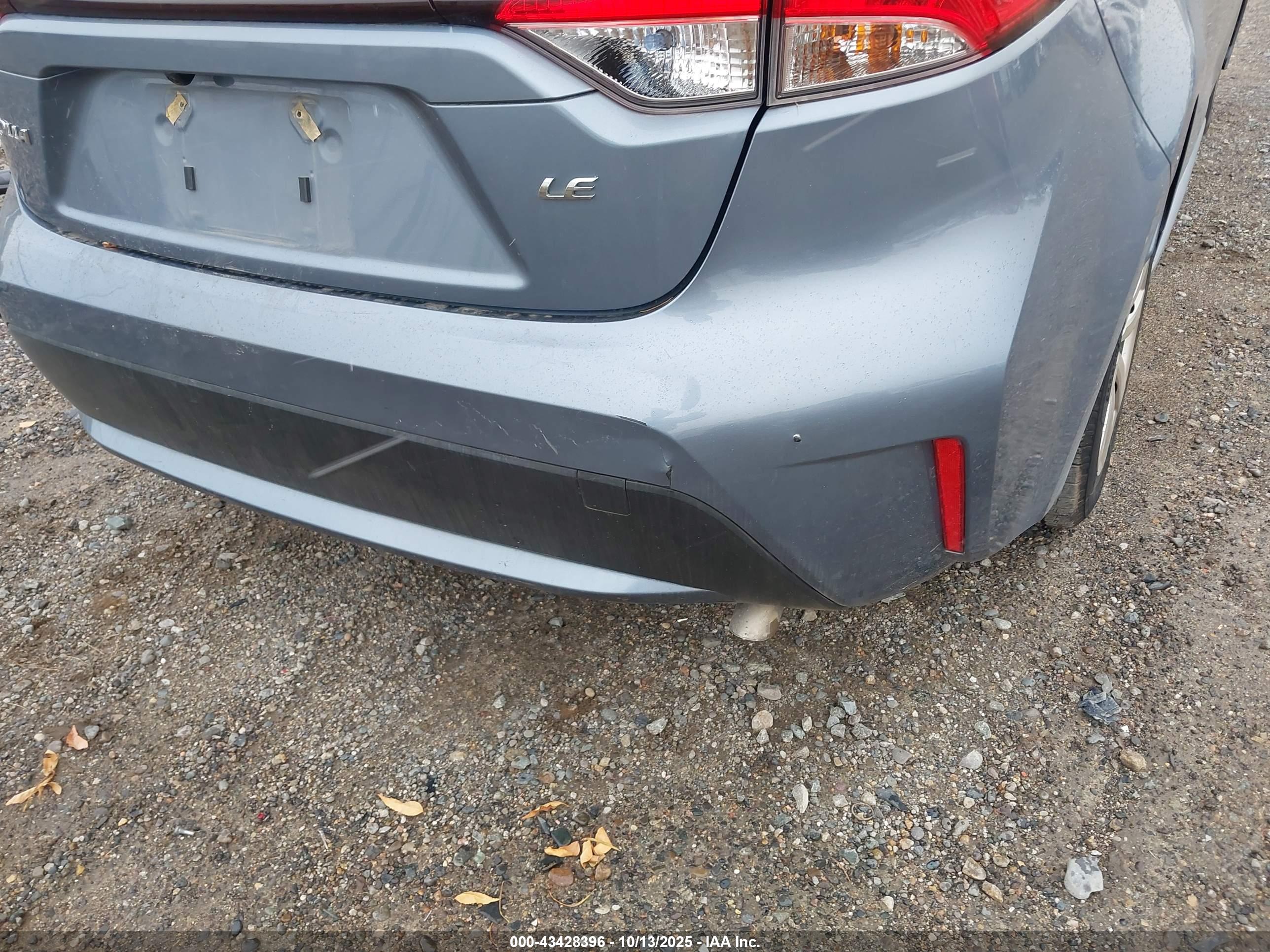 TOYOTA COROLLA image 6