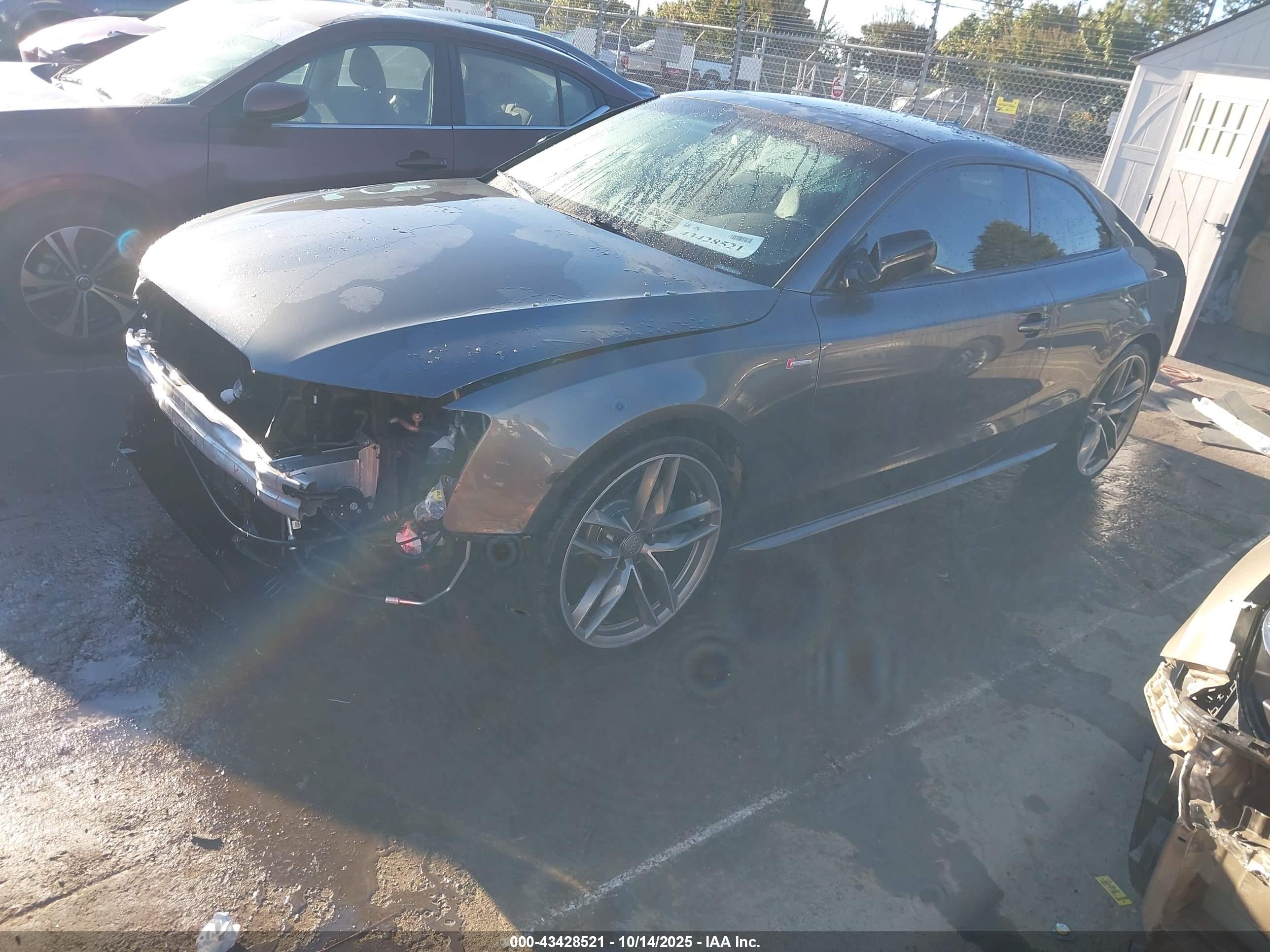 AUDI S5 image 2