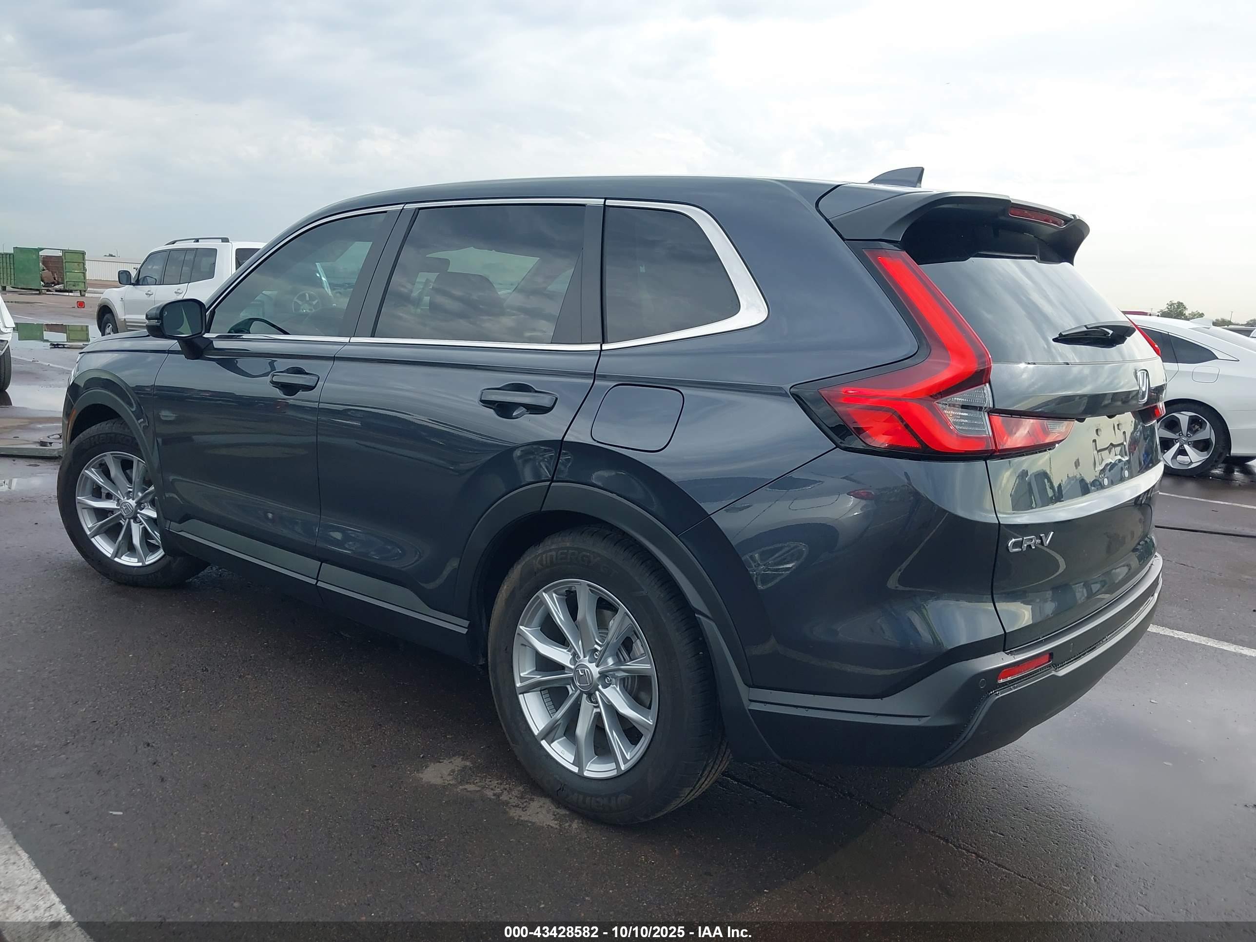 HONDA CR-V image 3