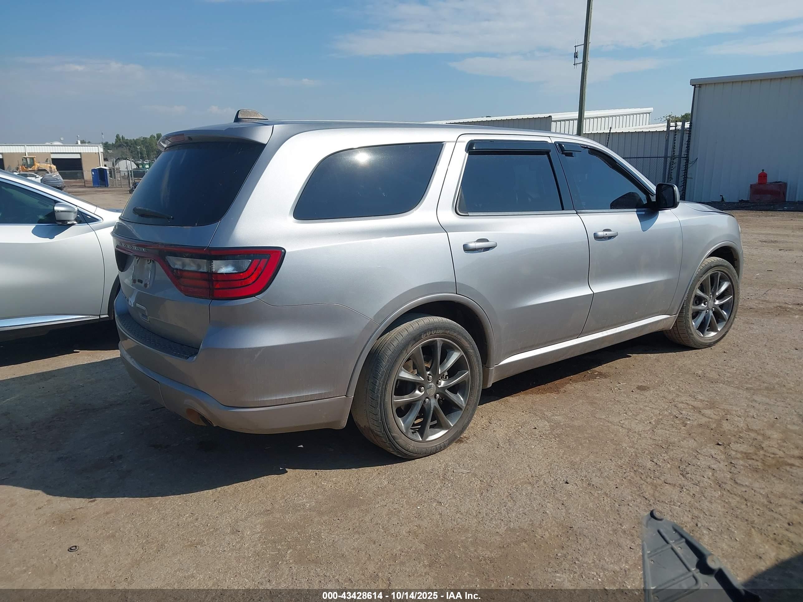 DODGE DURANGO image 4