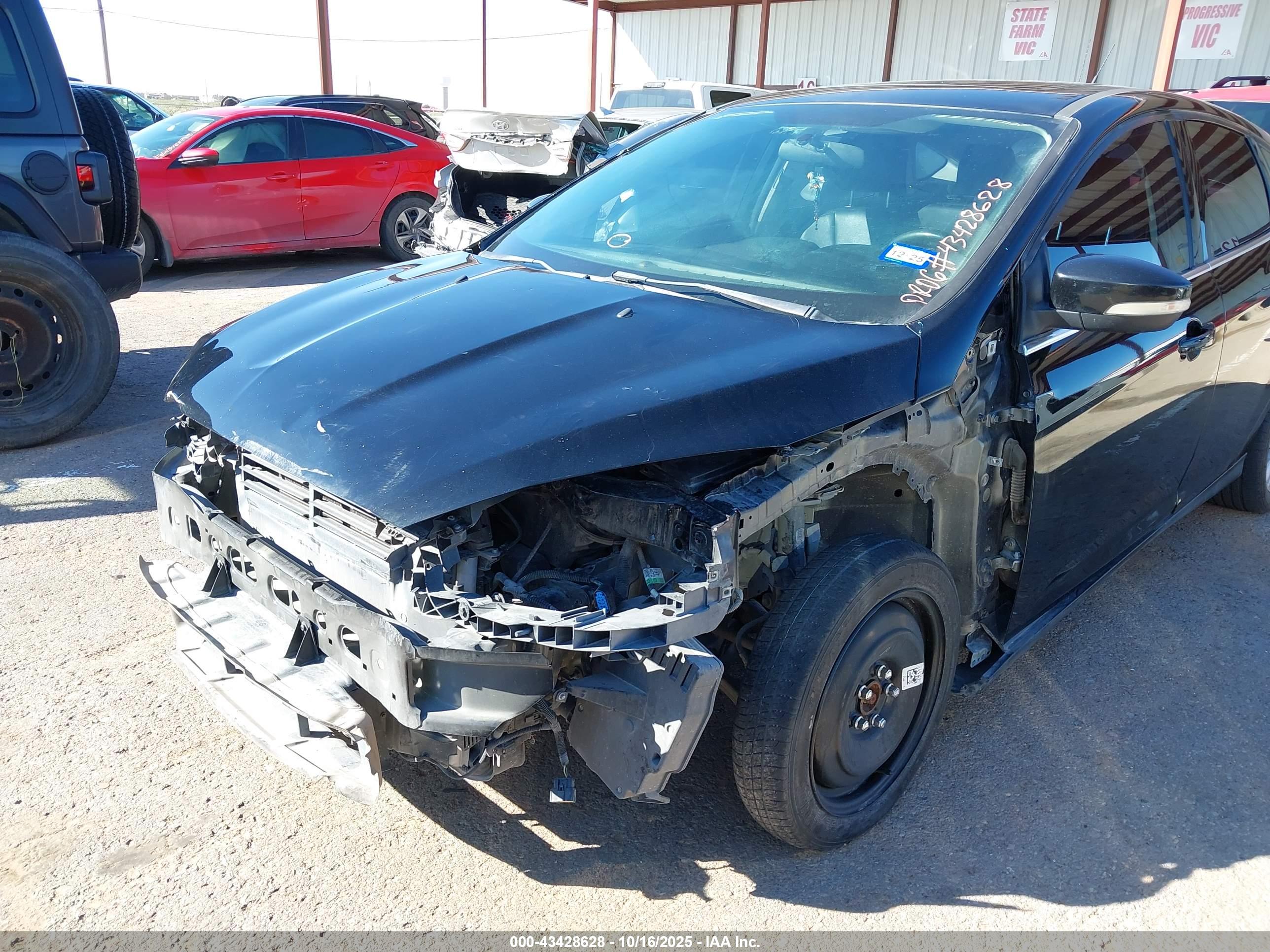 FORD FOCUS image 6