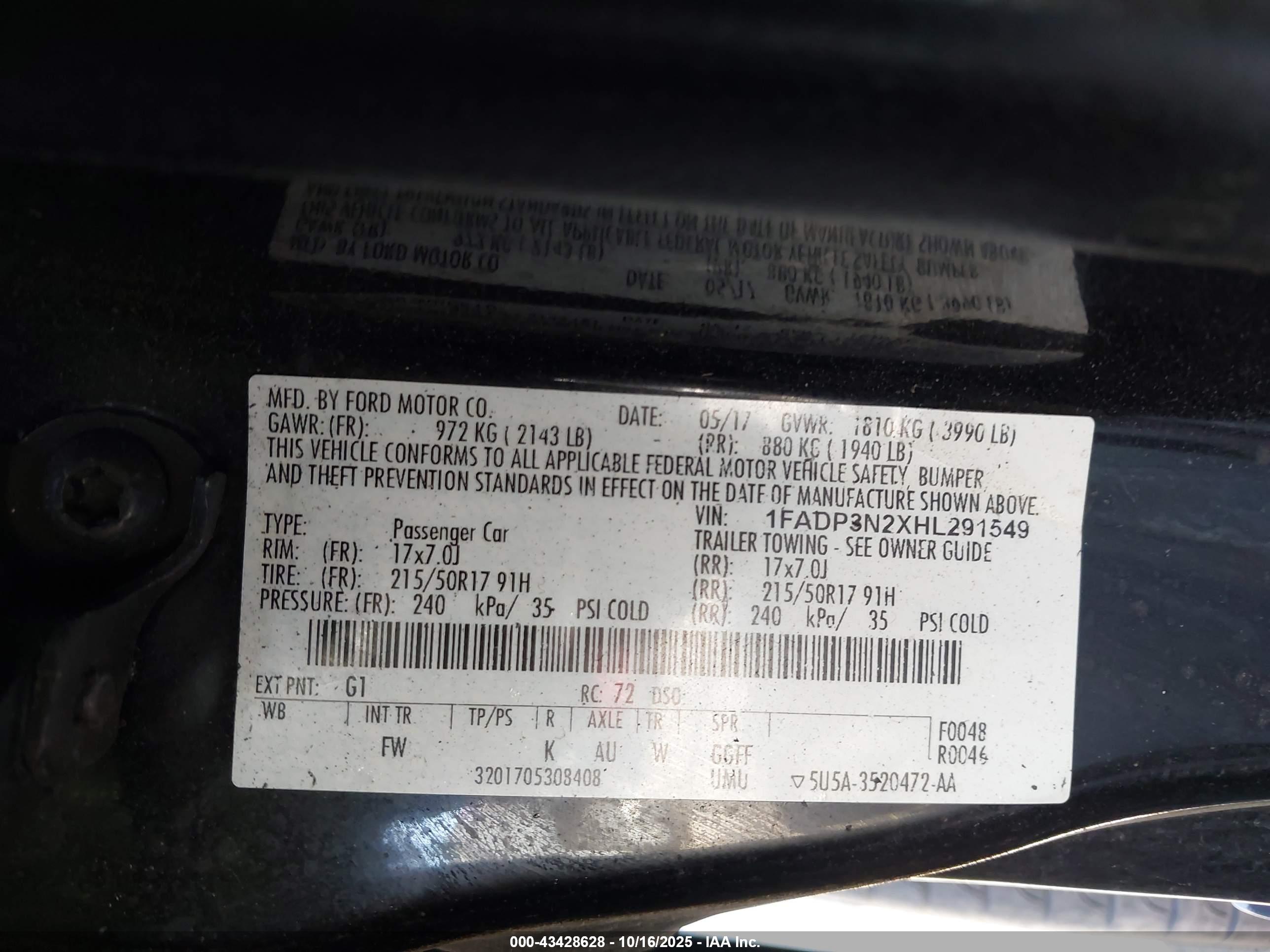 FORD FOCUS image 9