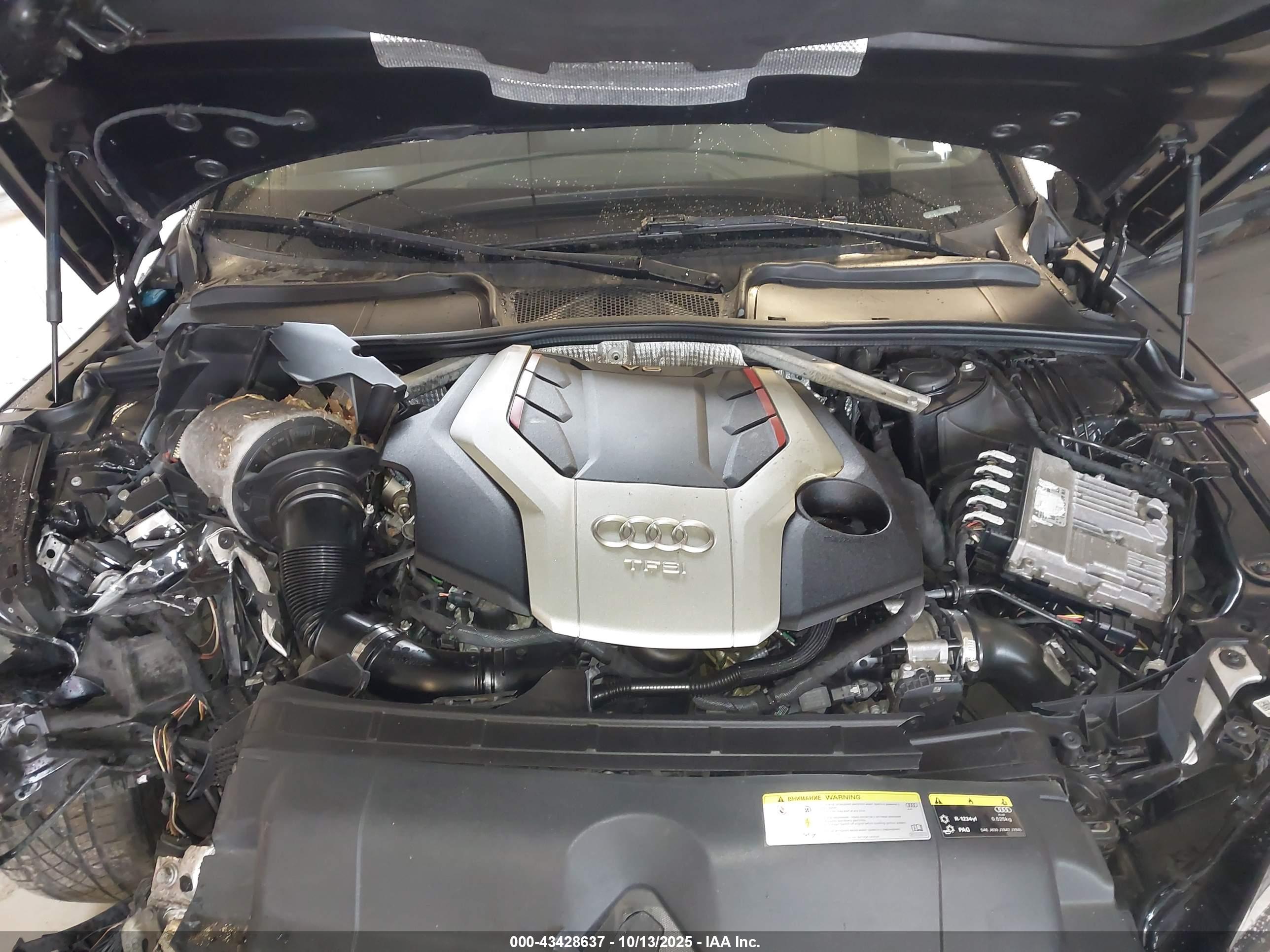 AUDI S5 image 10