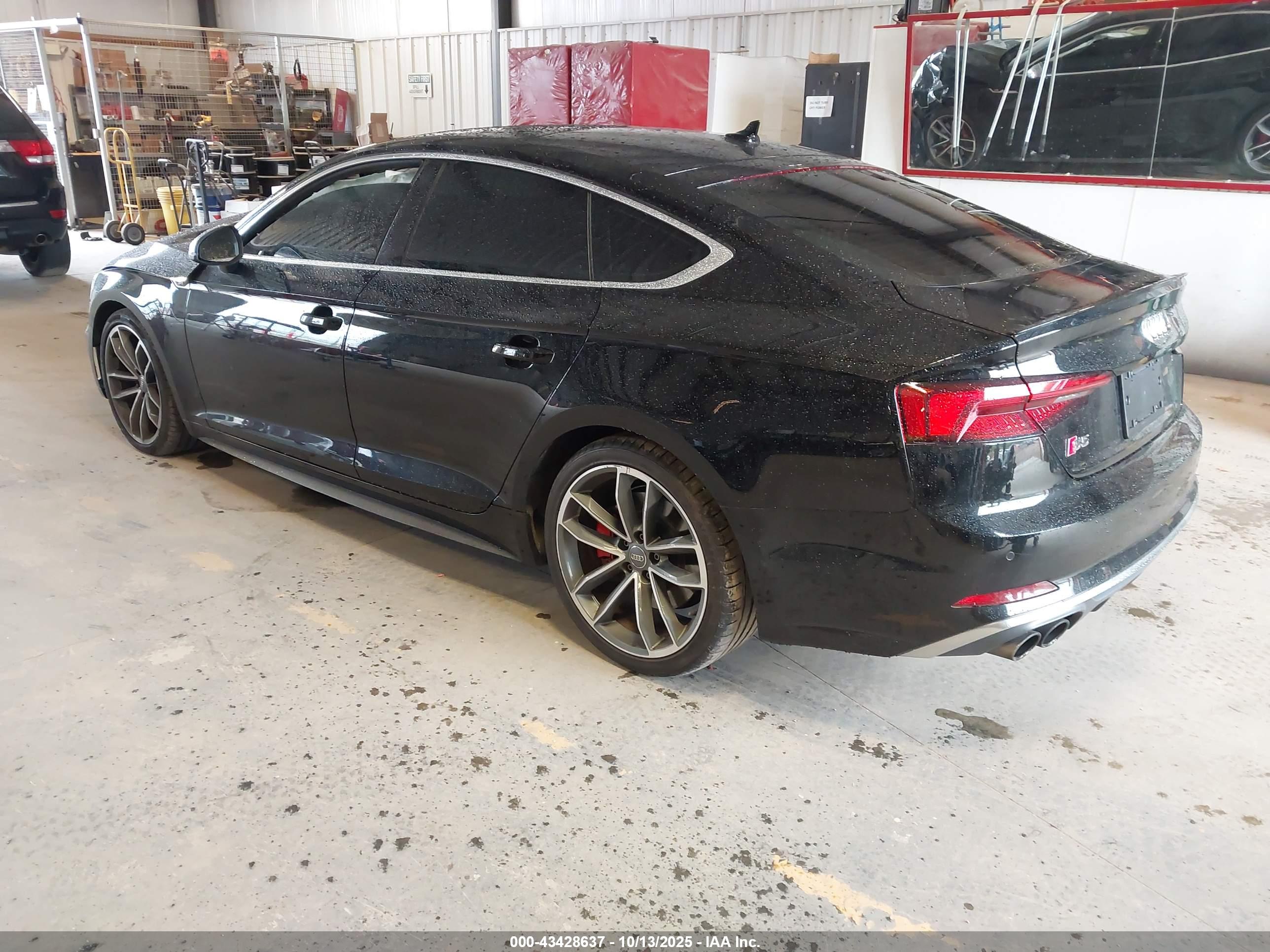 AUDI S5 image 3